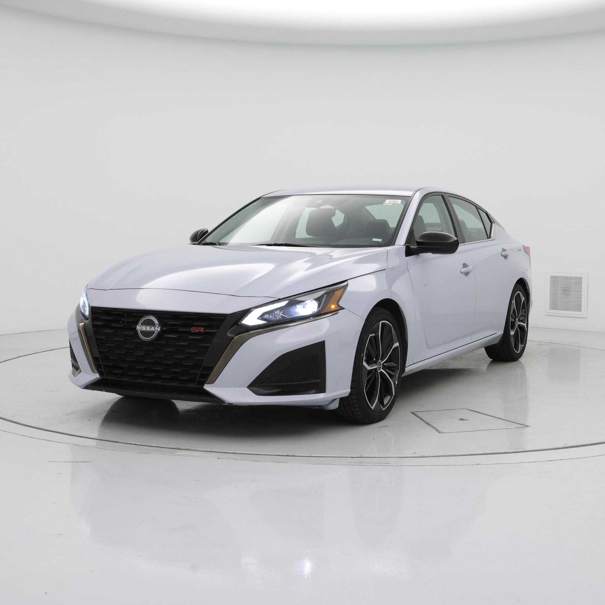 Thumbnail: 2023 Nissan Altima - 4