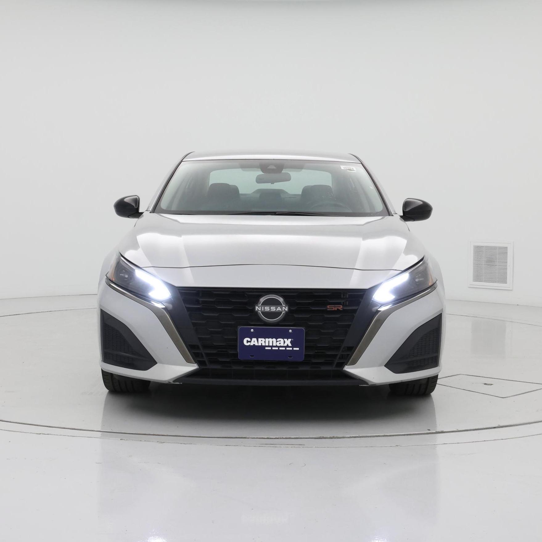 Thumbnail: 2023 Nissan Altima - 5