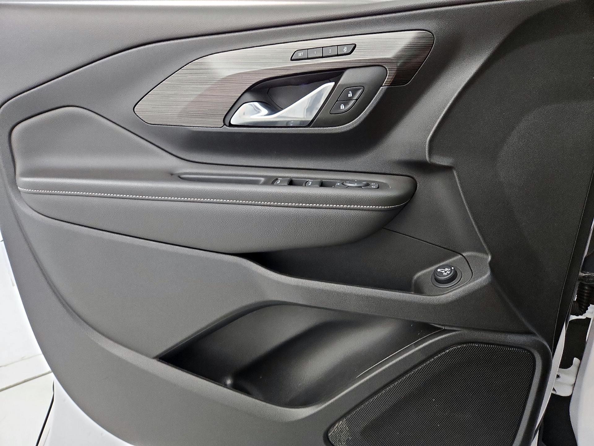 Thumbnail: 2023 GMC Terrain - 12