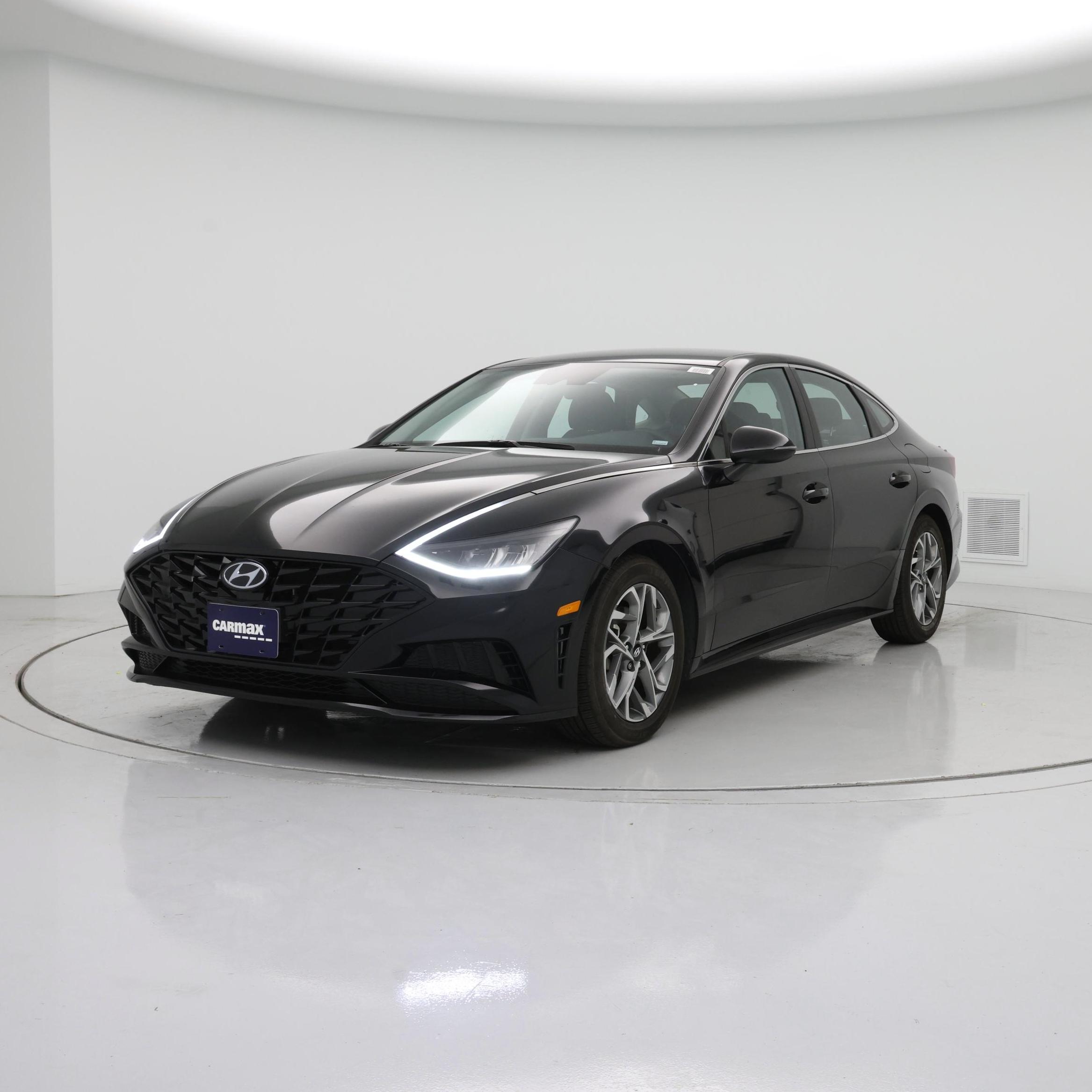 Thumbnail: 2023 Hyundai Sonata - 4