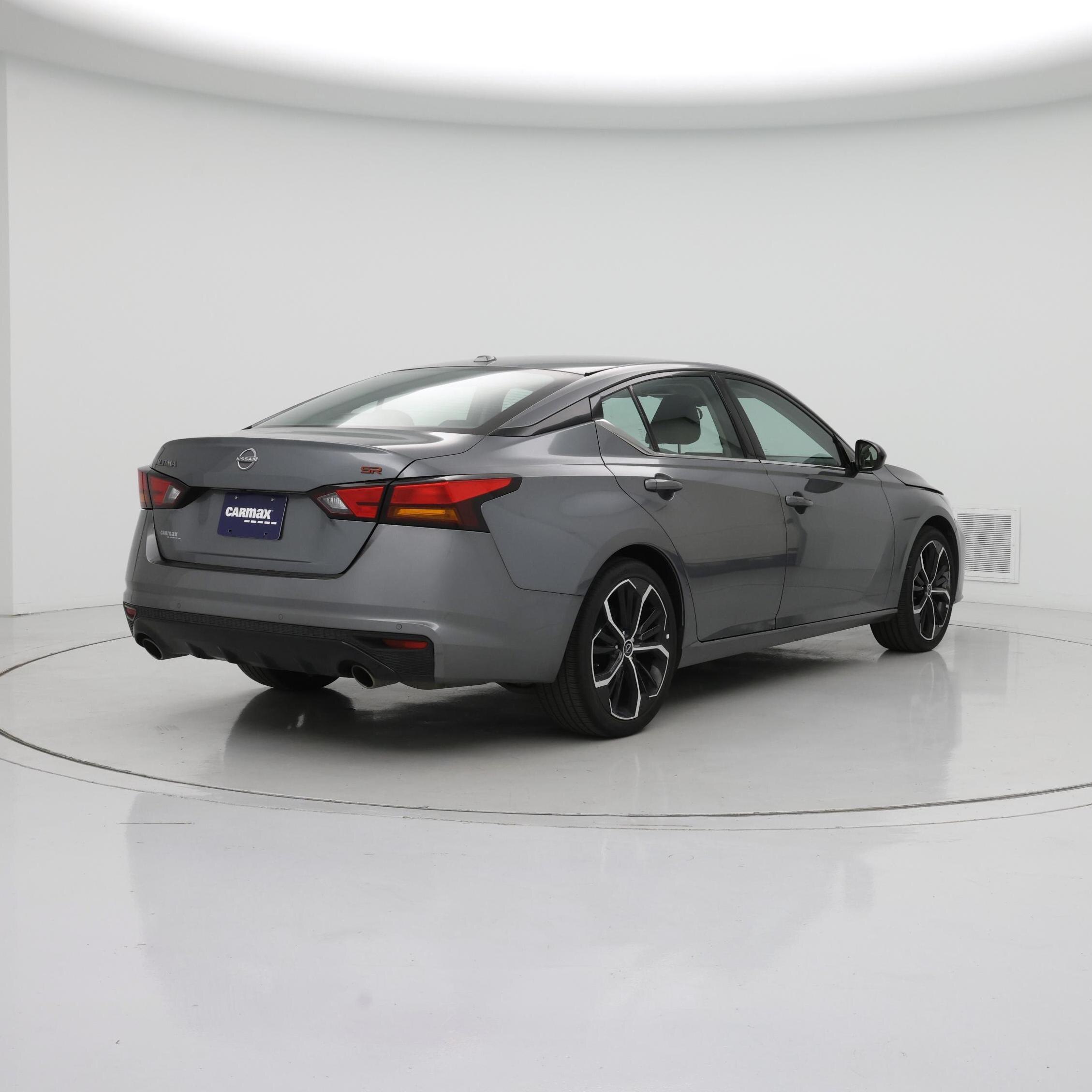 Thumbnail: 2023 Nissan Altima - 8