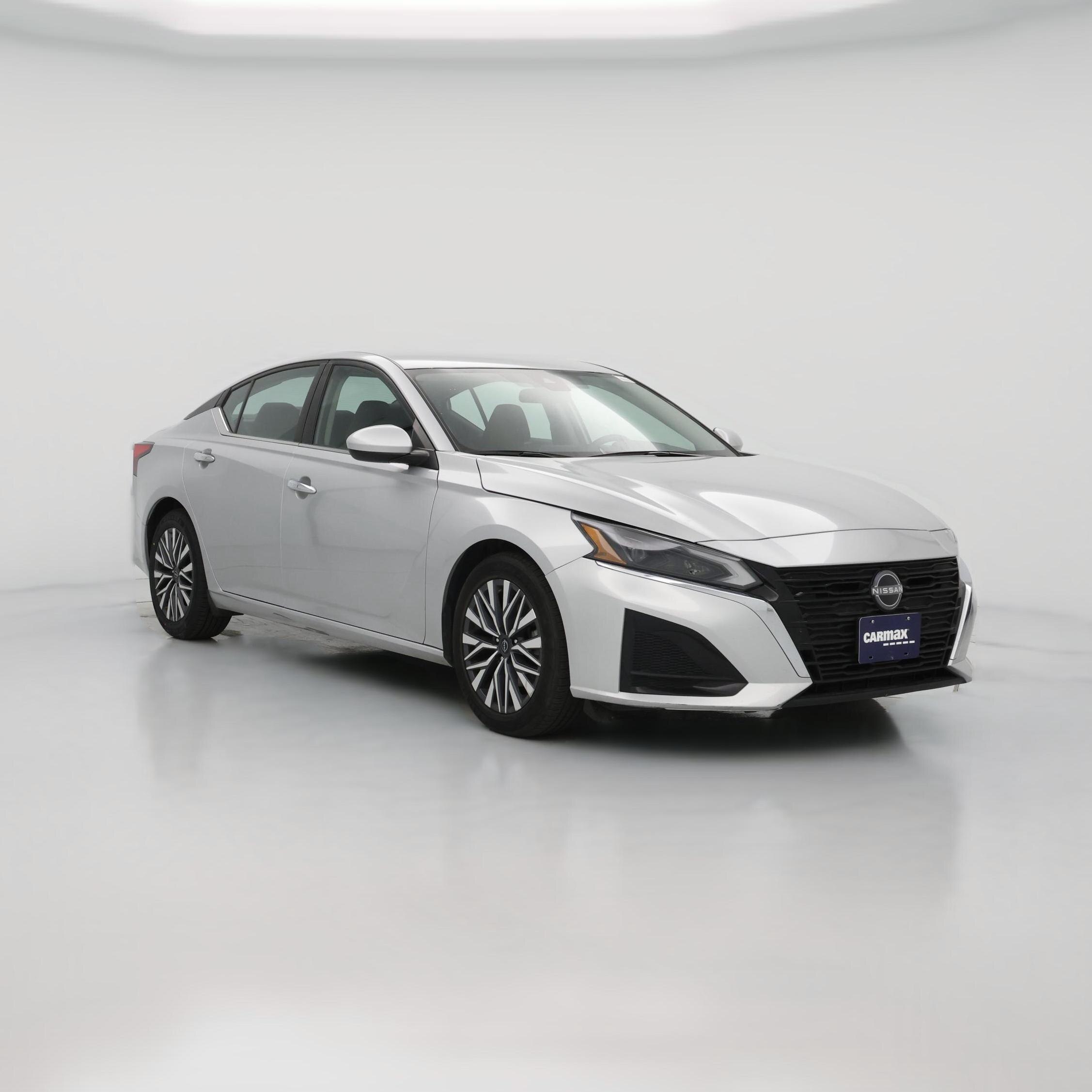 Thumbnail: 2023 Nissan Altima - 1