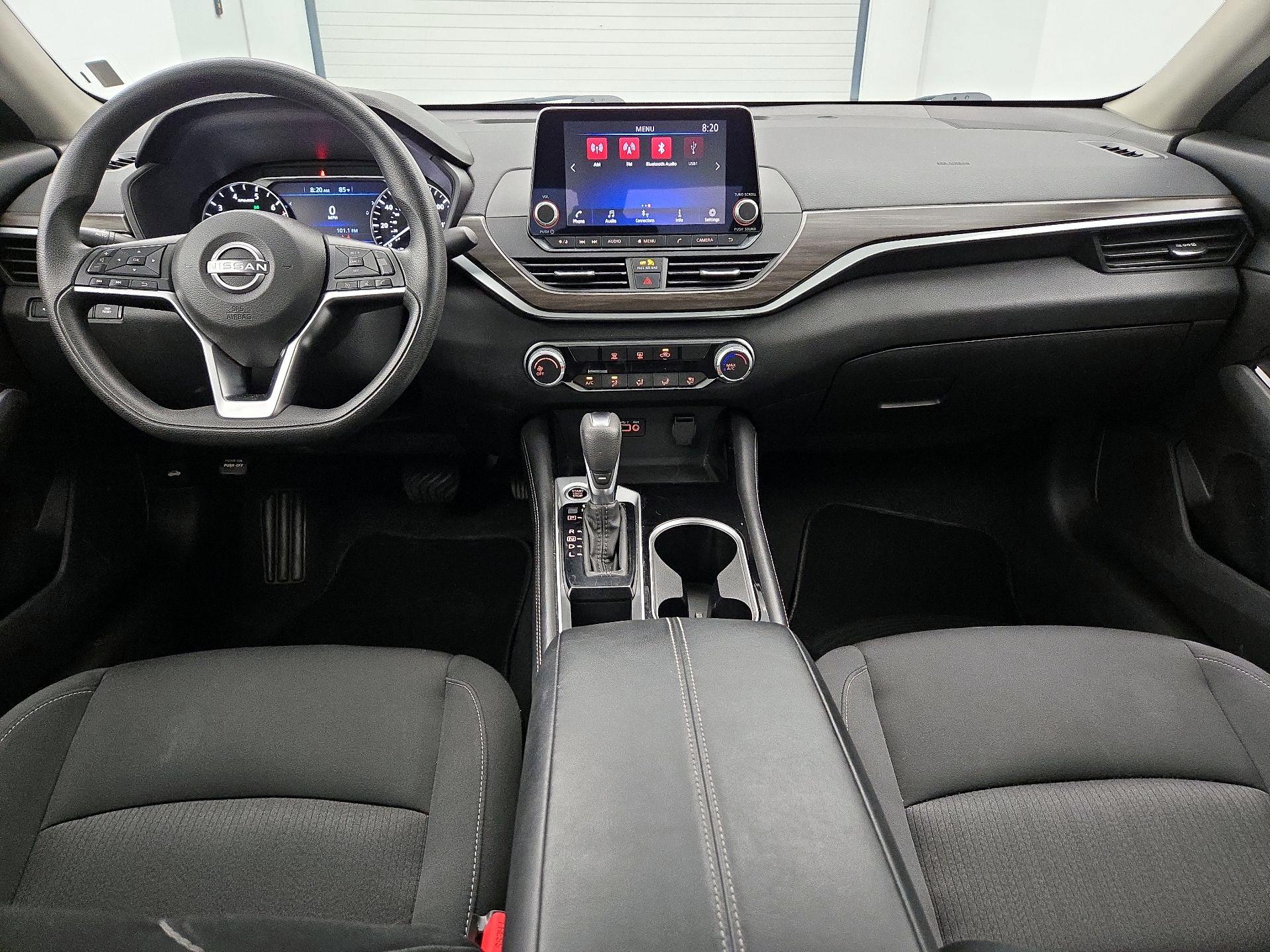 Thumbnail: 2023 Nissan Altima - 9