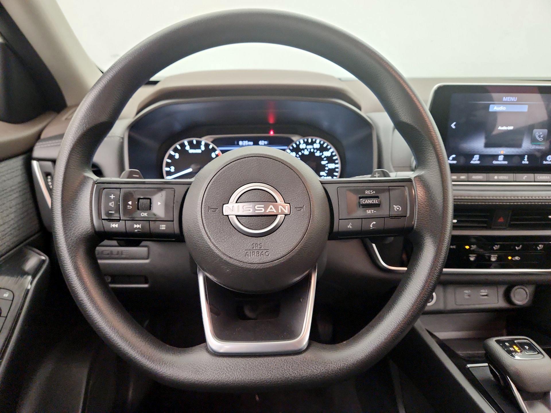 Thumbnail: 2023 Nissan Rogue - 10