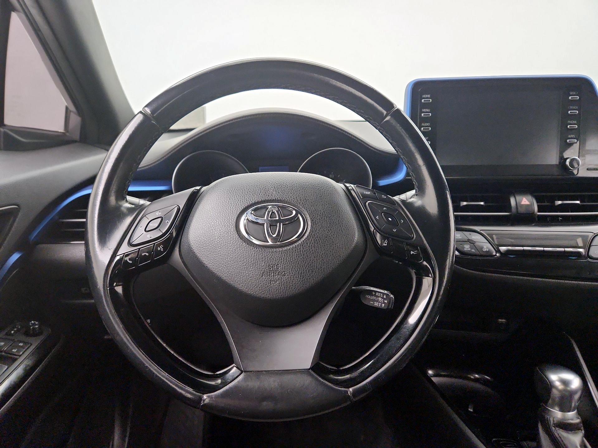 Thumbnail: 2019 Toyota C-HR - 10