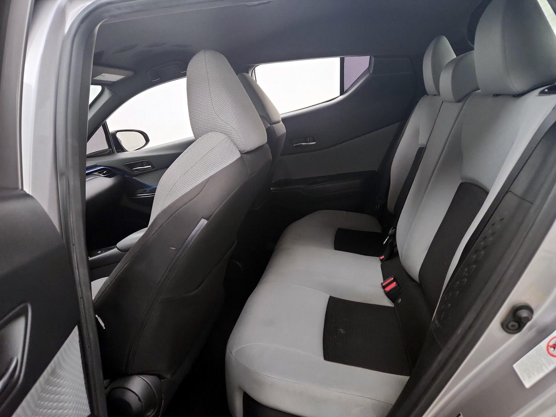 Thumbnail: 2019 Toyota C-HR - 19