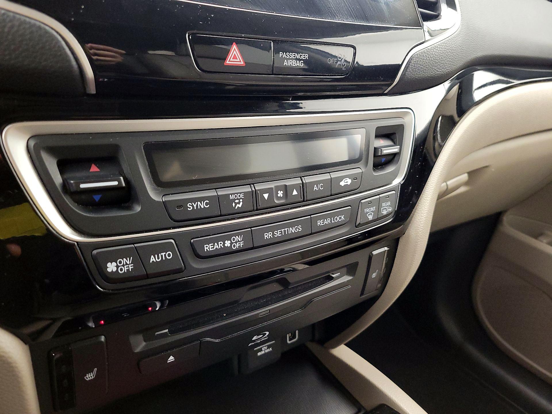 Thumbnail: 2021 Honda Pilot - 17