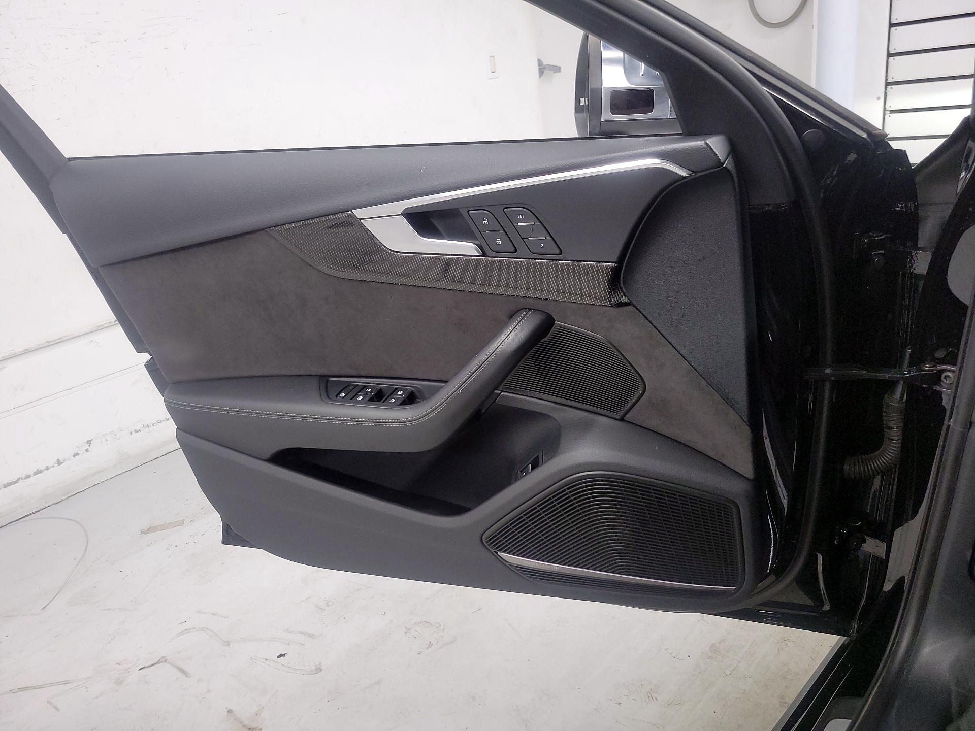 Thumbnail: 2019 Audi S4 - 12