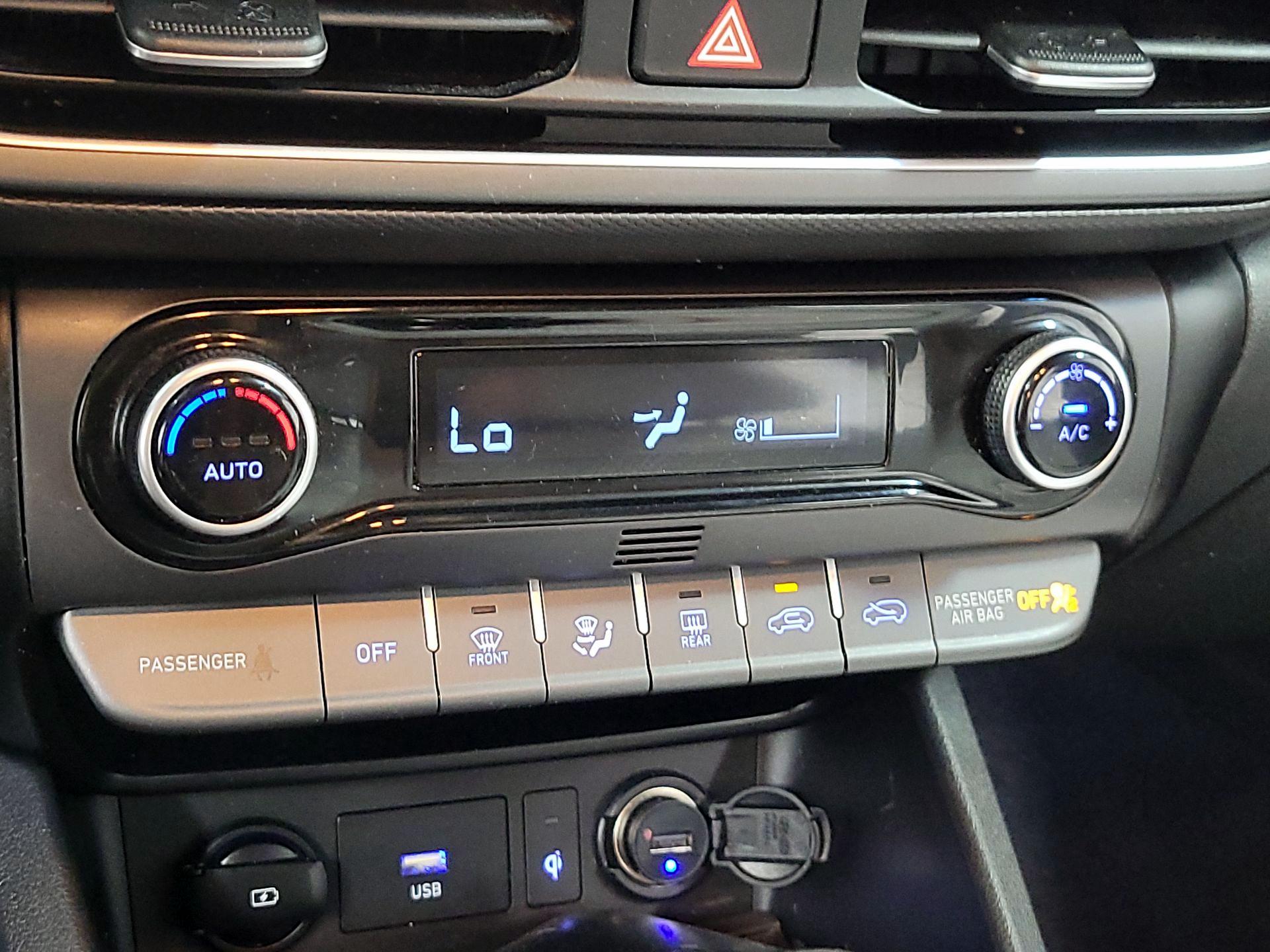Thumbnail: 2022 Hyundai Kona - 15
