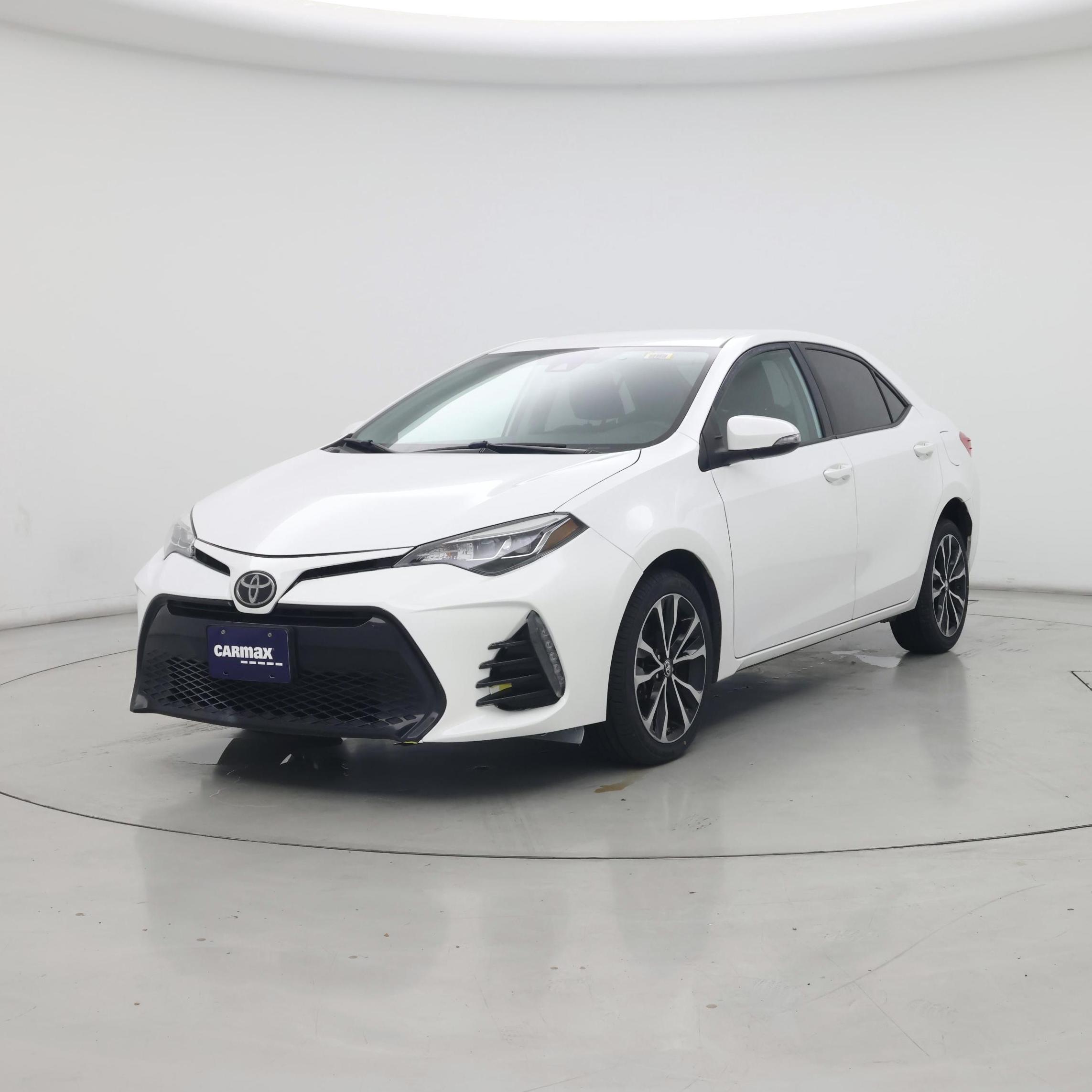 Thumbnail: 2017 Toyota Corolla - 4
