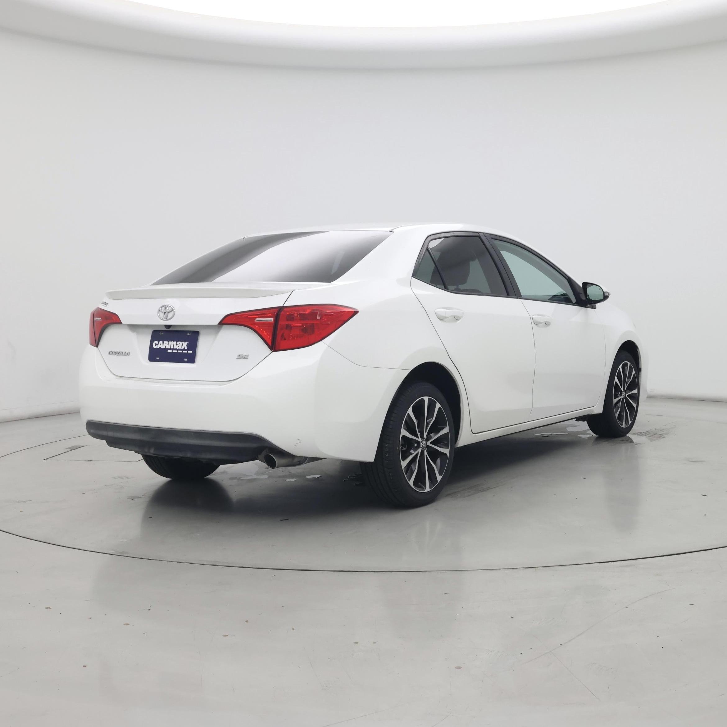 Thumbnail: 2017 Toyota Corolla - 8