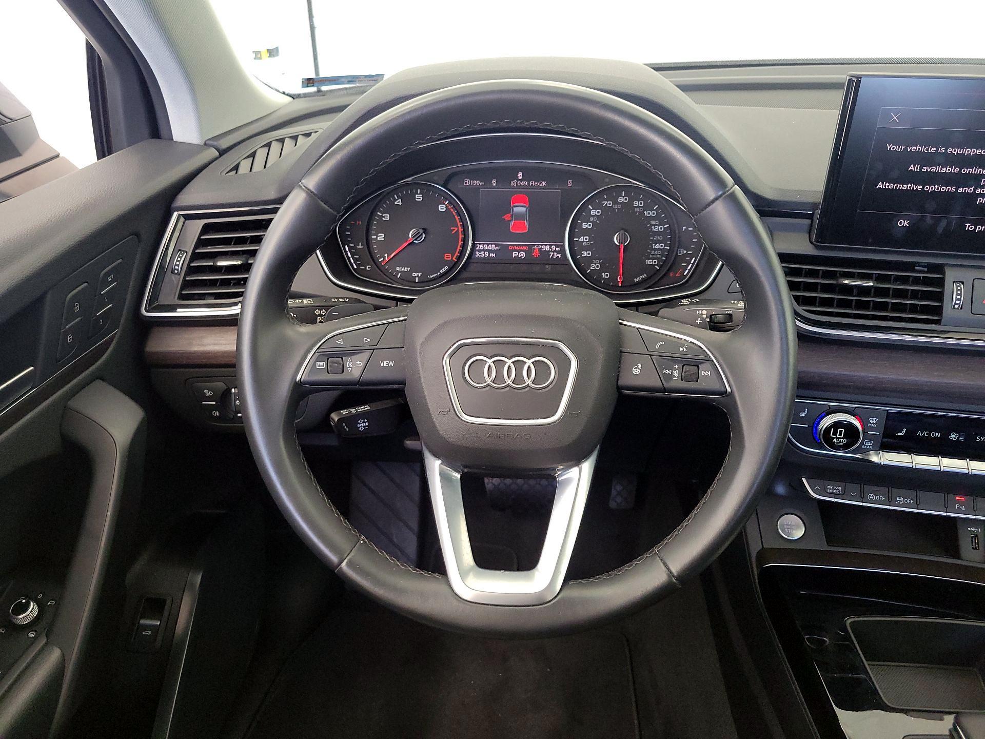 Thumbnail: 2022 Audi Q5 - 10