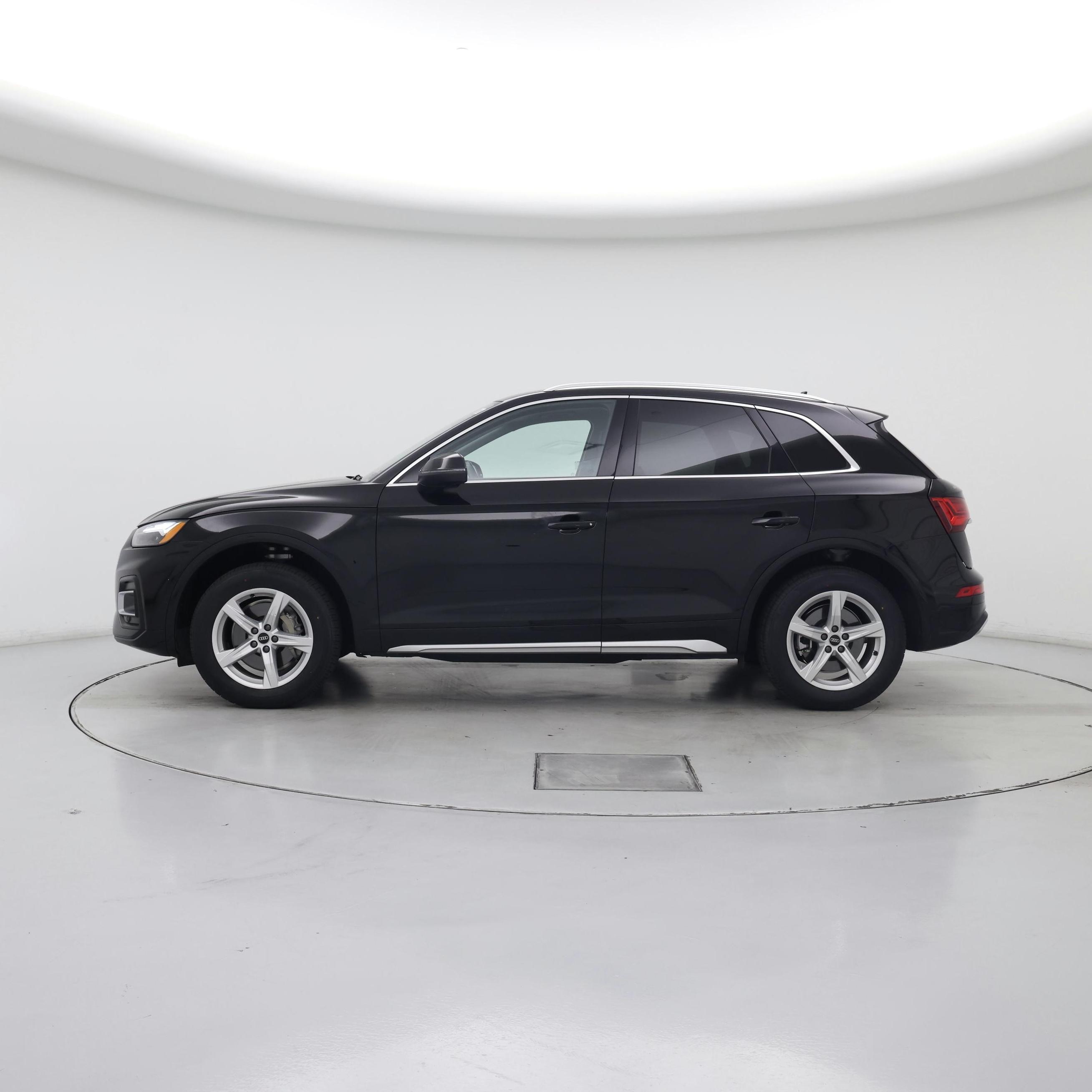 Thumbnail: 2022 Audi Q5 - 3