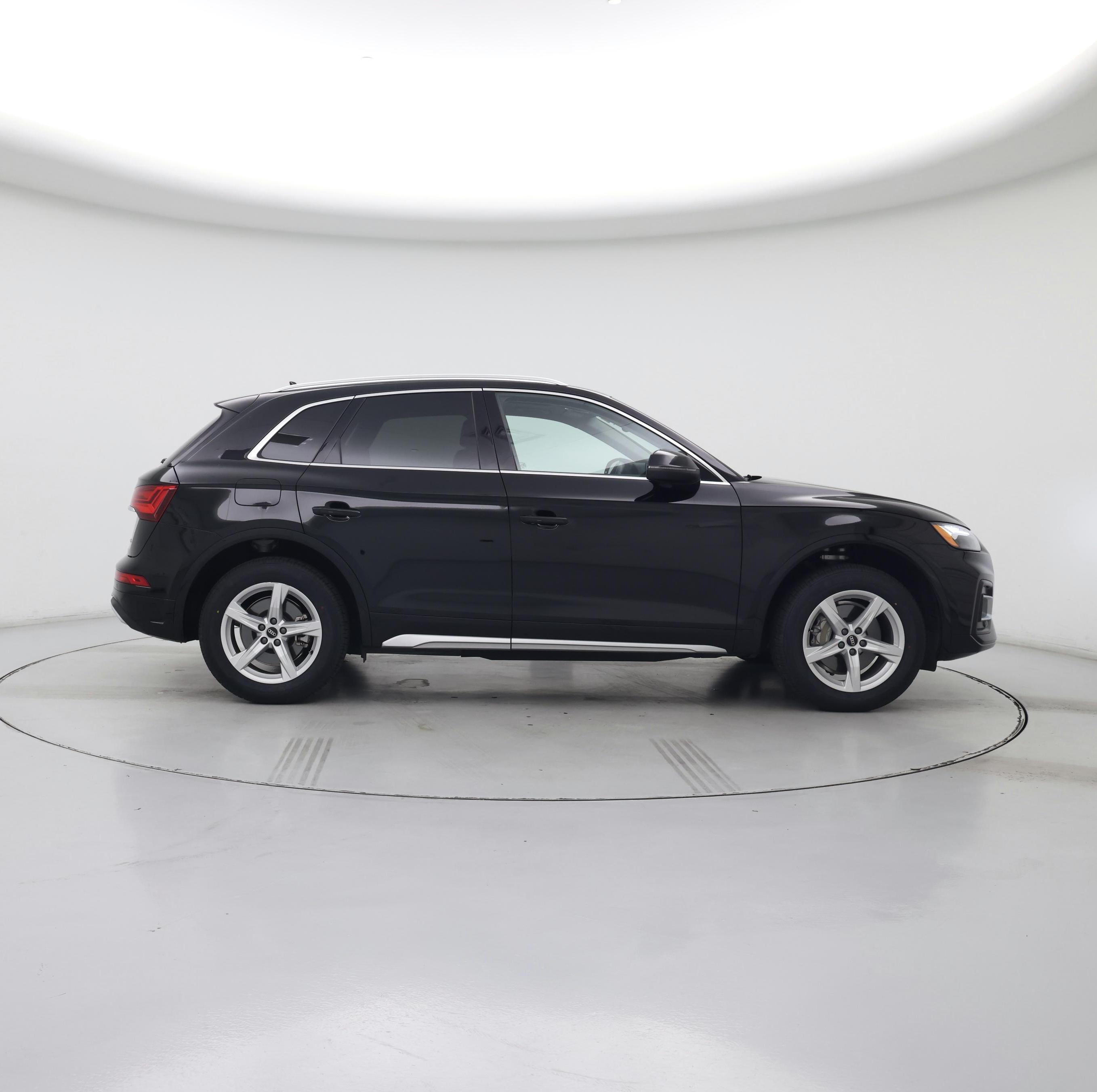 Thumbnail: 2022 Audi Q5 - 7