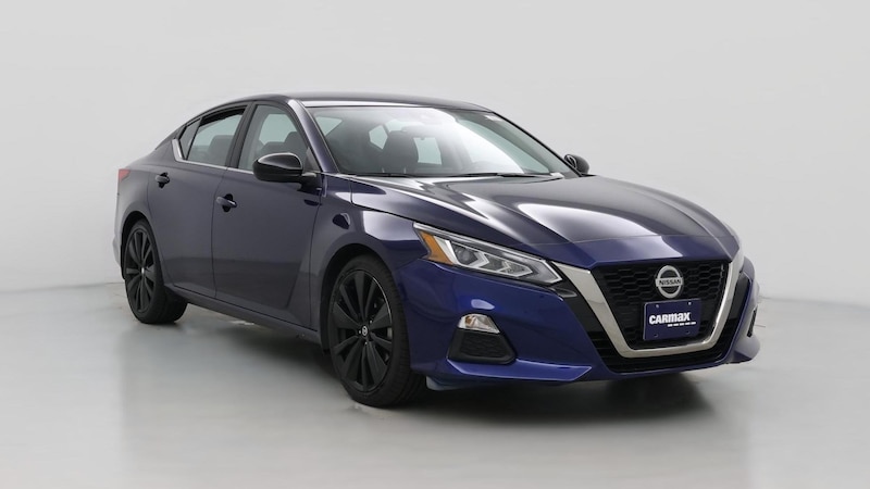2022 Nissan Altima SR Hero Image
