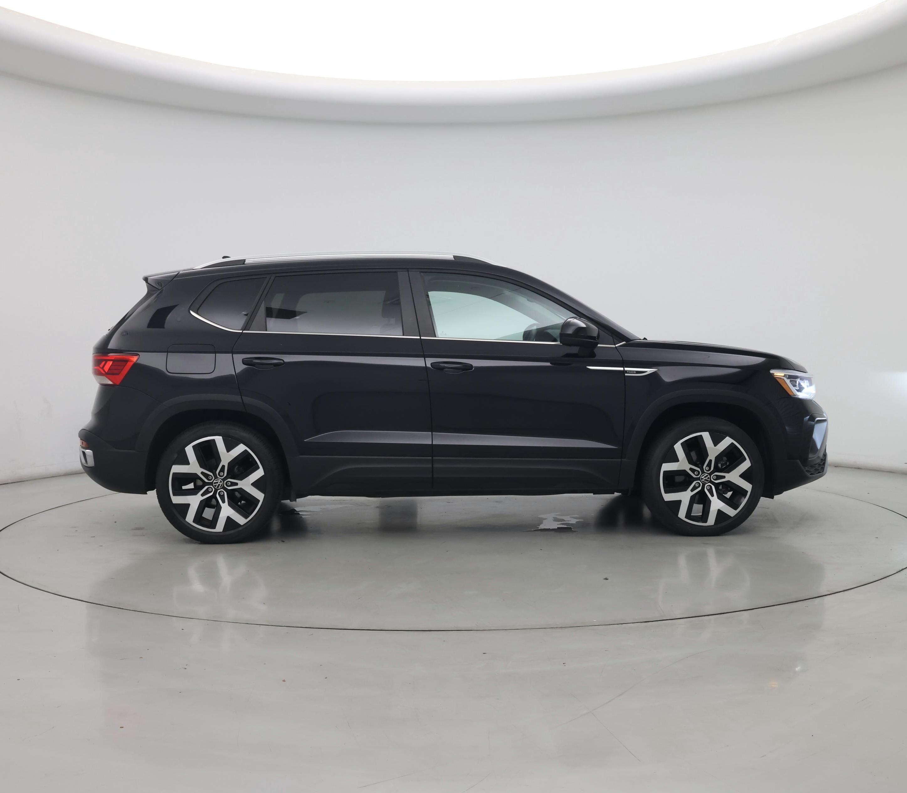 Thumbnail: 2022 Volkswagen Taos - 7