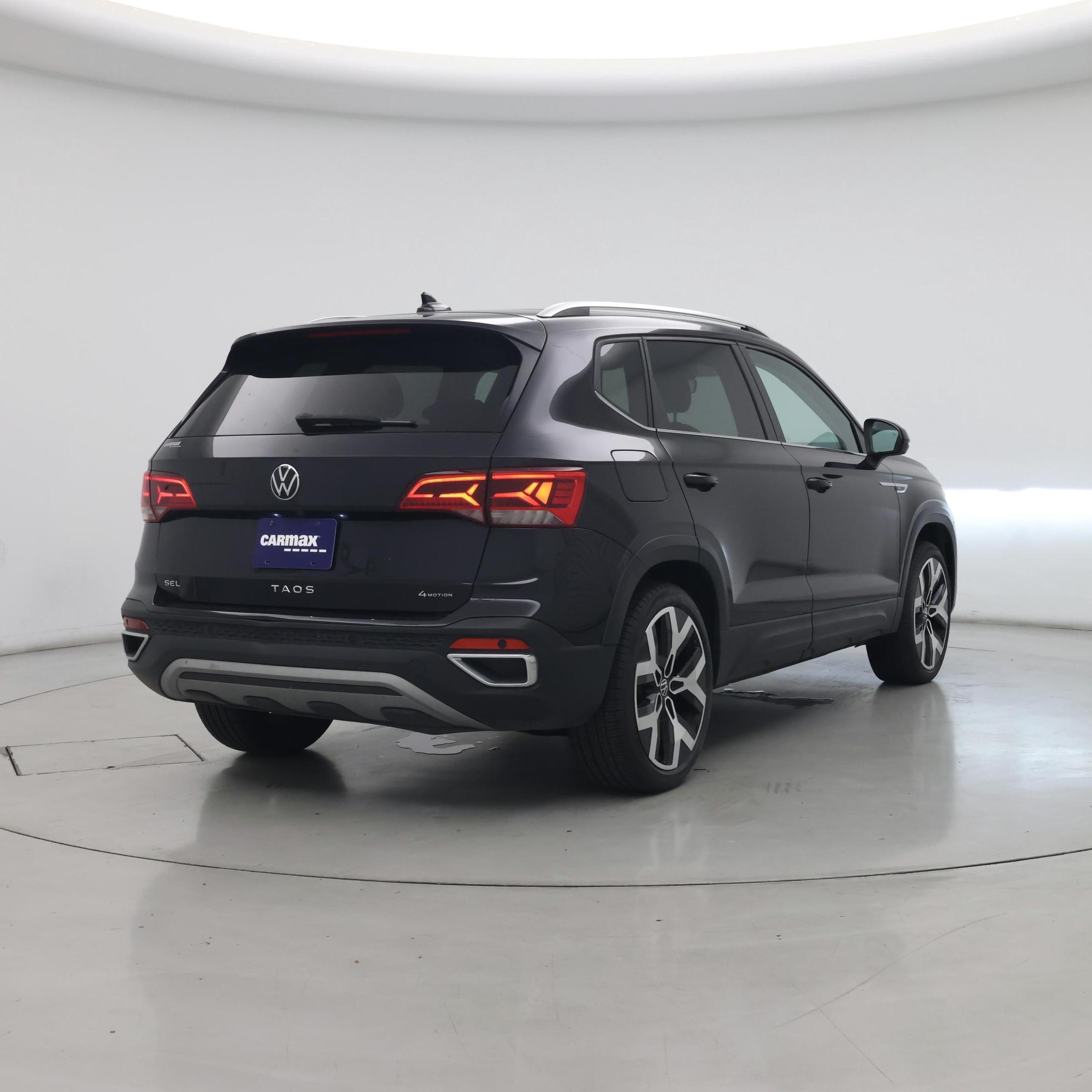 Thumbnail: 2022 Volkswagen Taos - 8