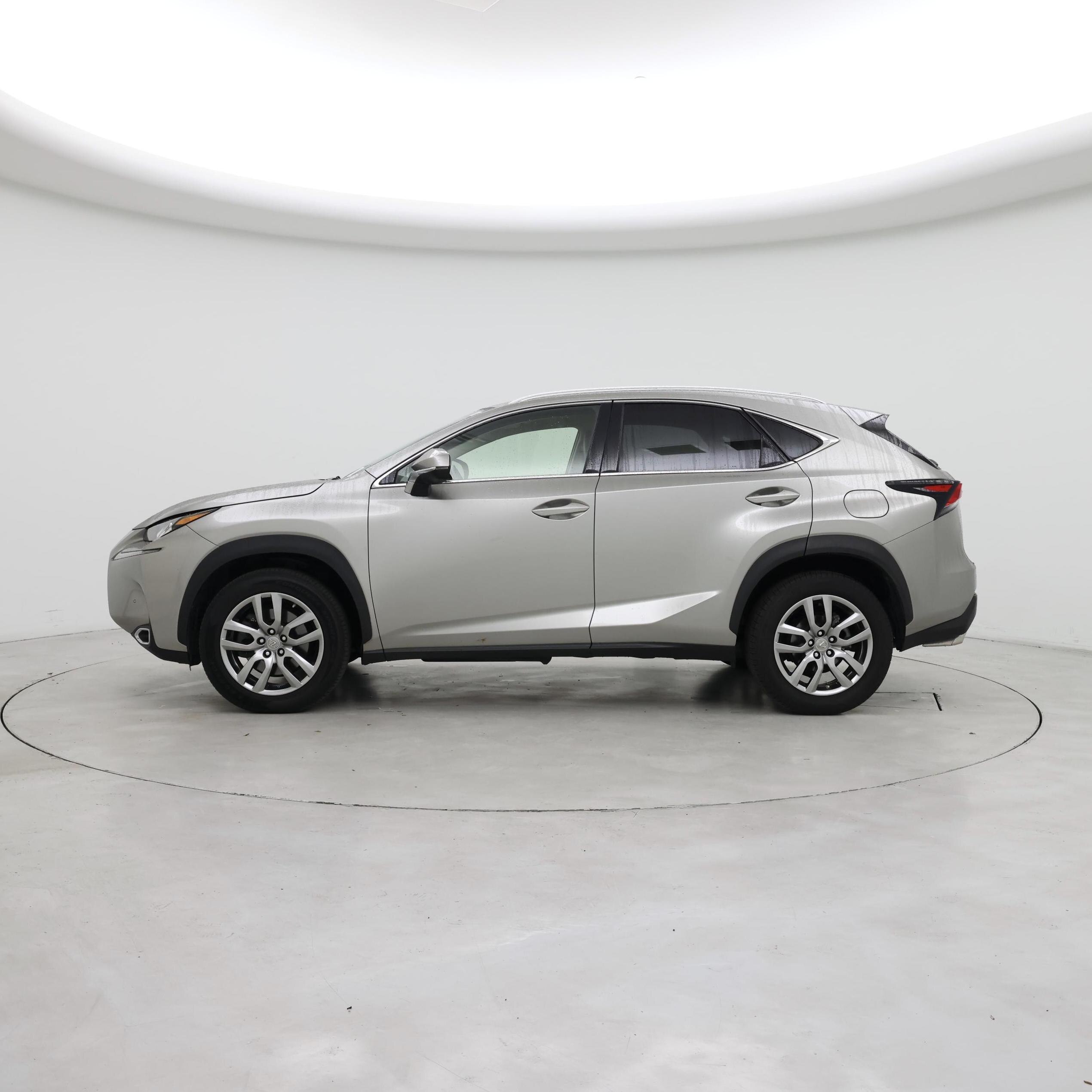 Thumbnail: 2015 Lexus NX - 3
