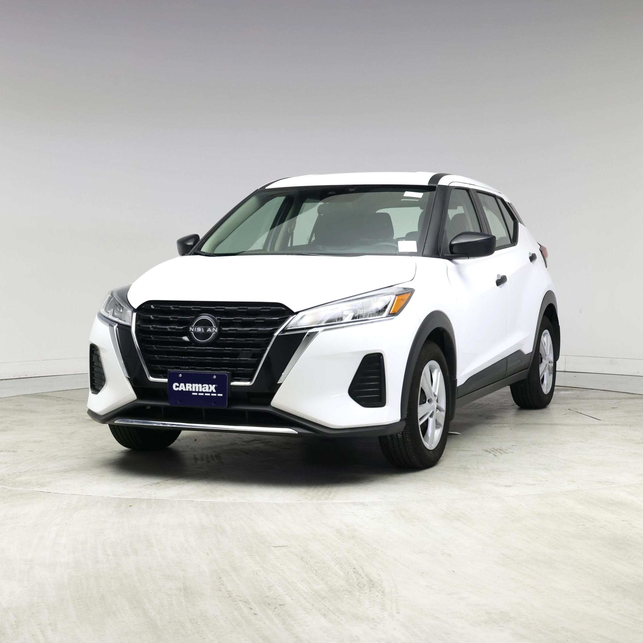 Thumbnail: 2024 Nissan Kicks - 4
