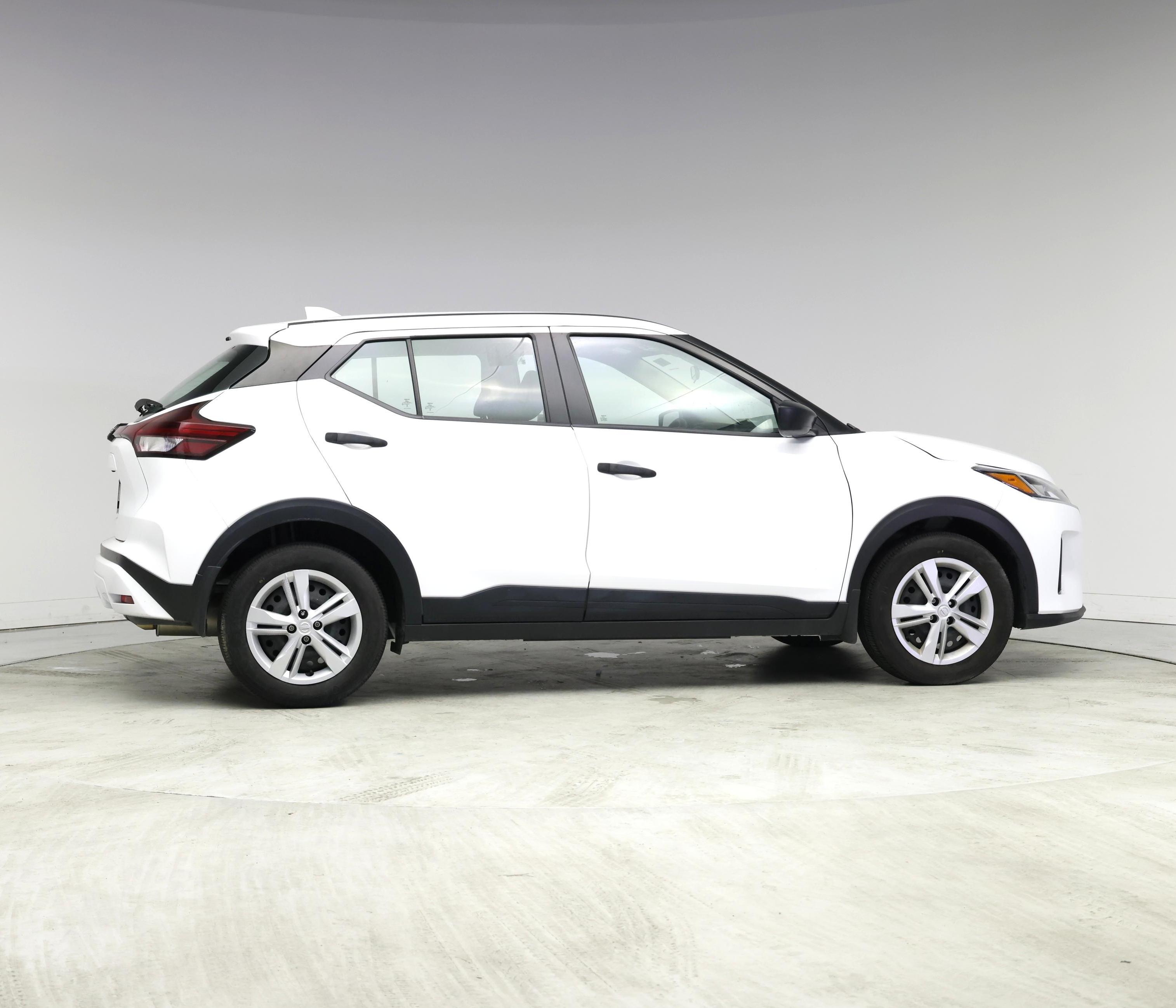 Thumbnail: 2024 Nissan Kicks - 7