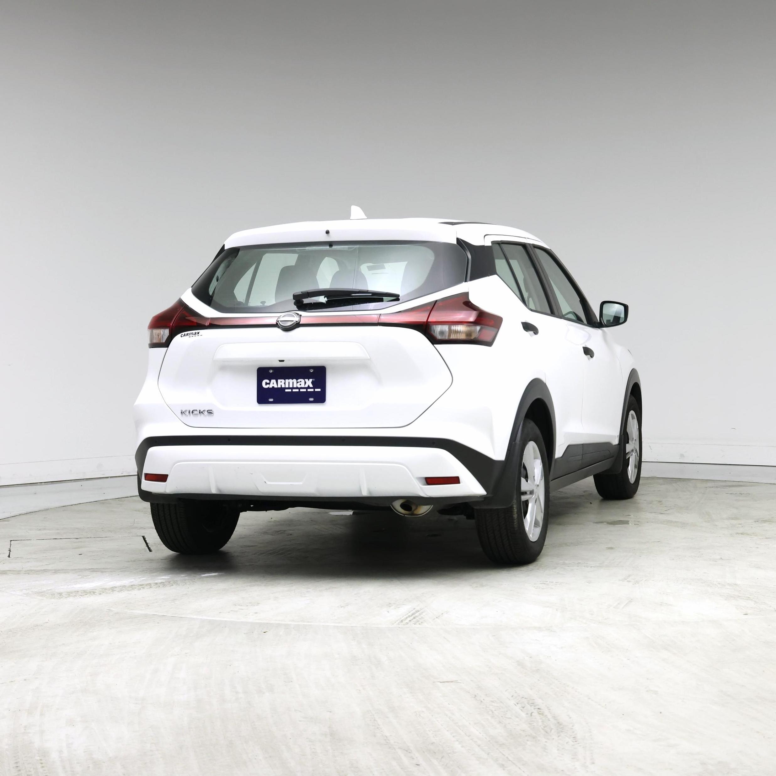 Thumbnail: 2024 Nissan Kicks - 8