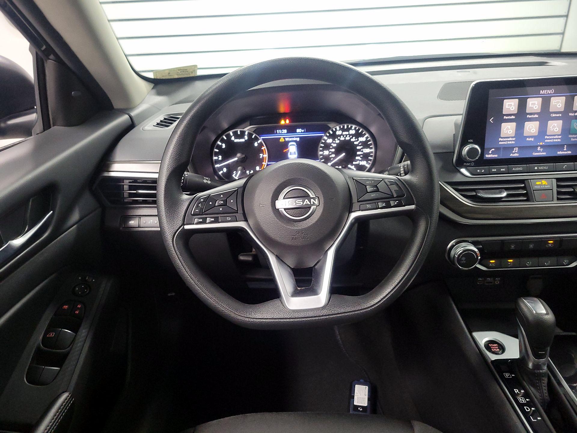 Thumbnail: 2024 Nissan Altima - 10