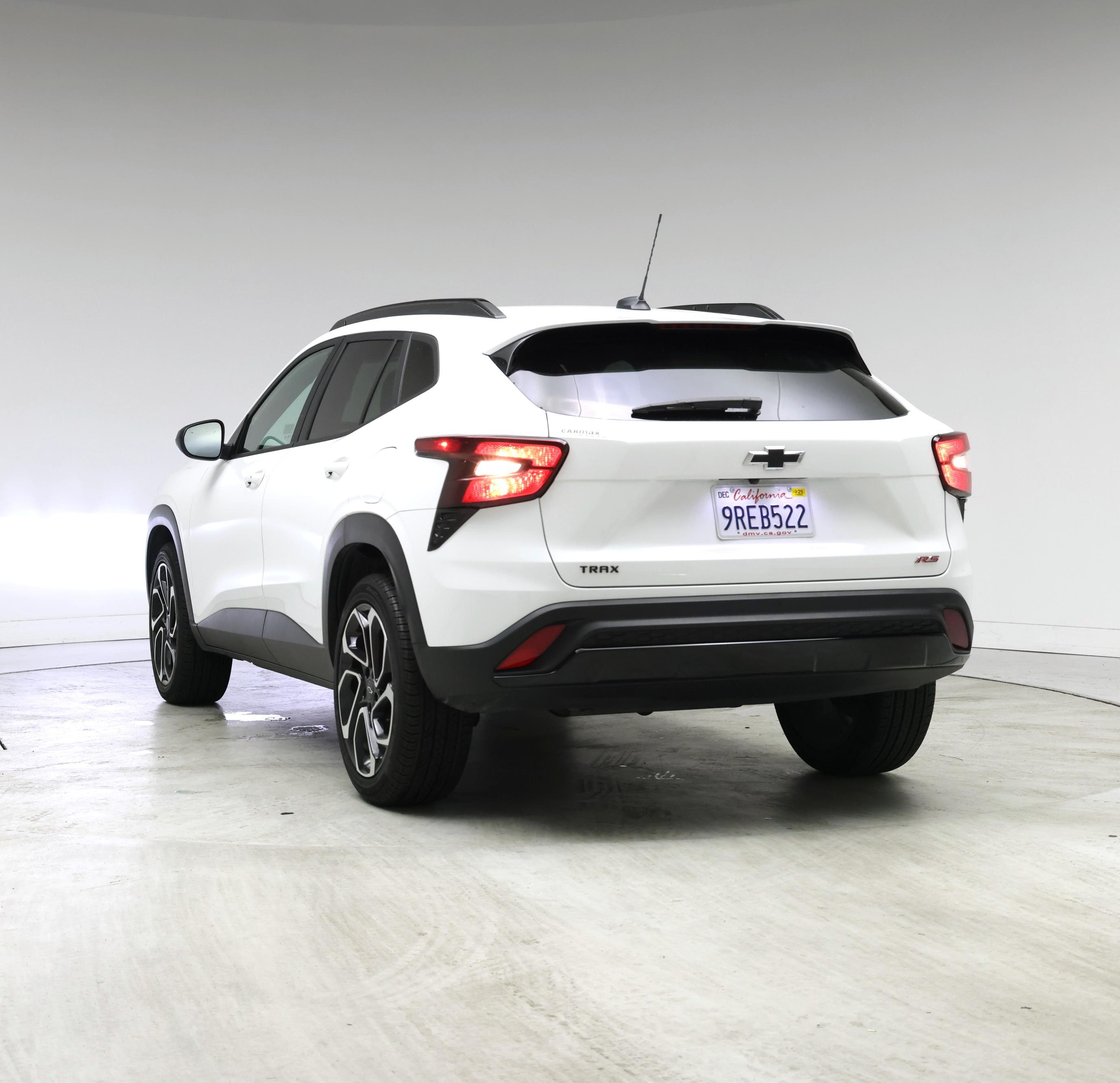 Thumbnail: 2025 Chevrolet Trax - 2