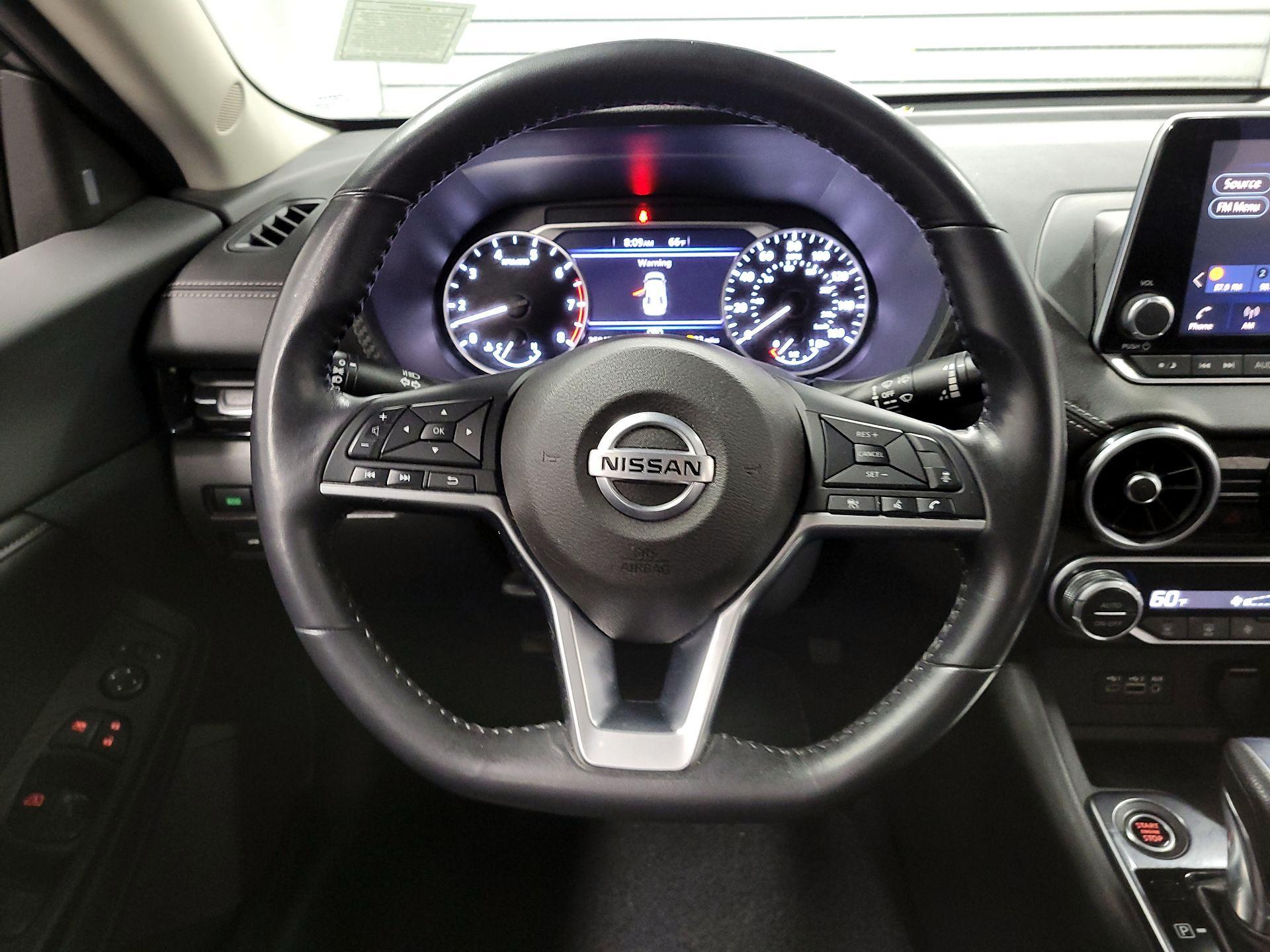 Thumbnail: 2020 Nissan Sentra - 10