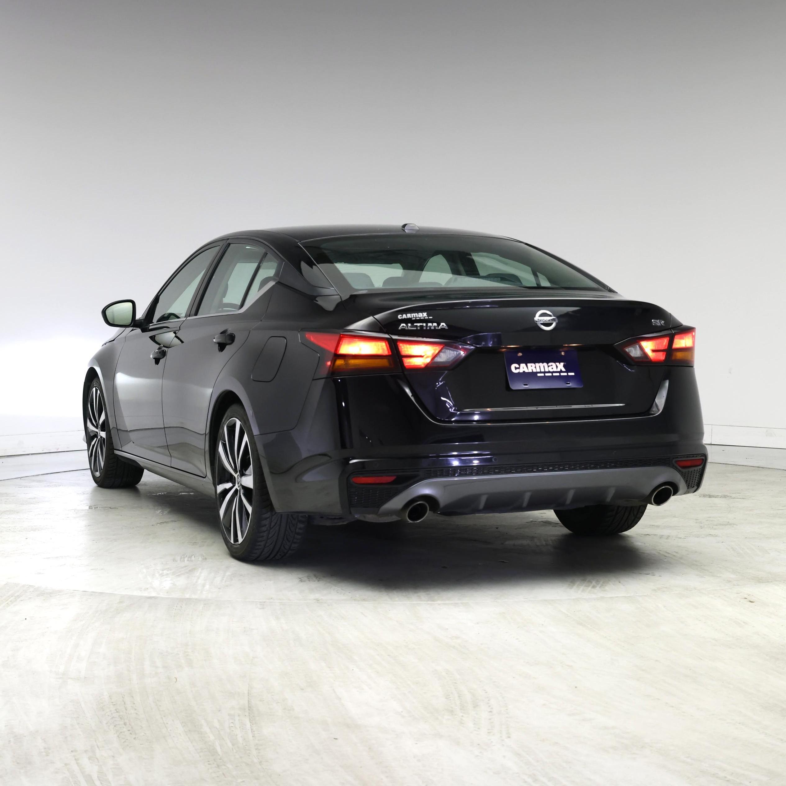 Thumbnail: 2022 Nissan Altima - 2