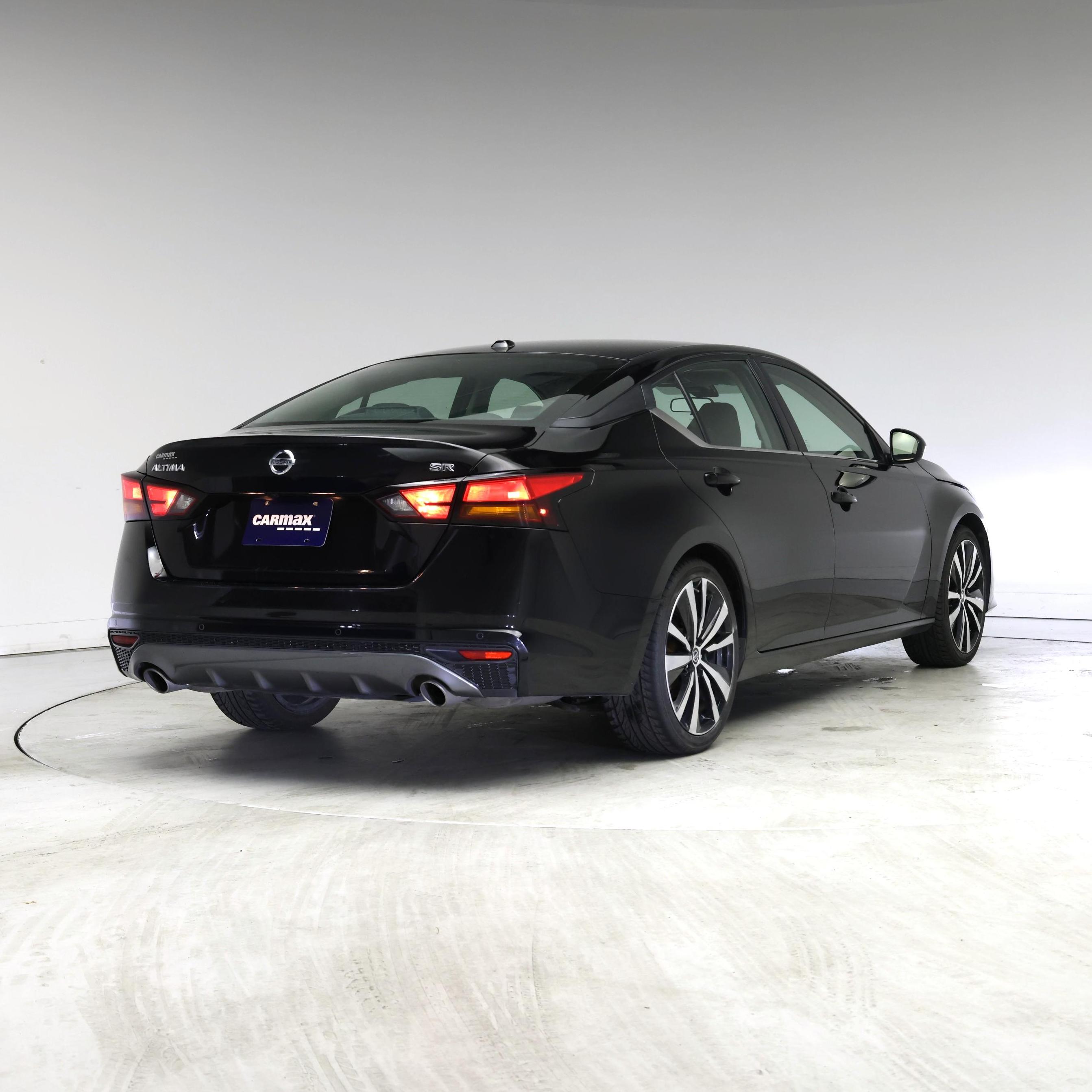 Thumbnail: 2022 Nissan Altima - 8