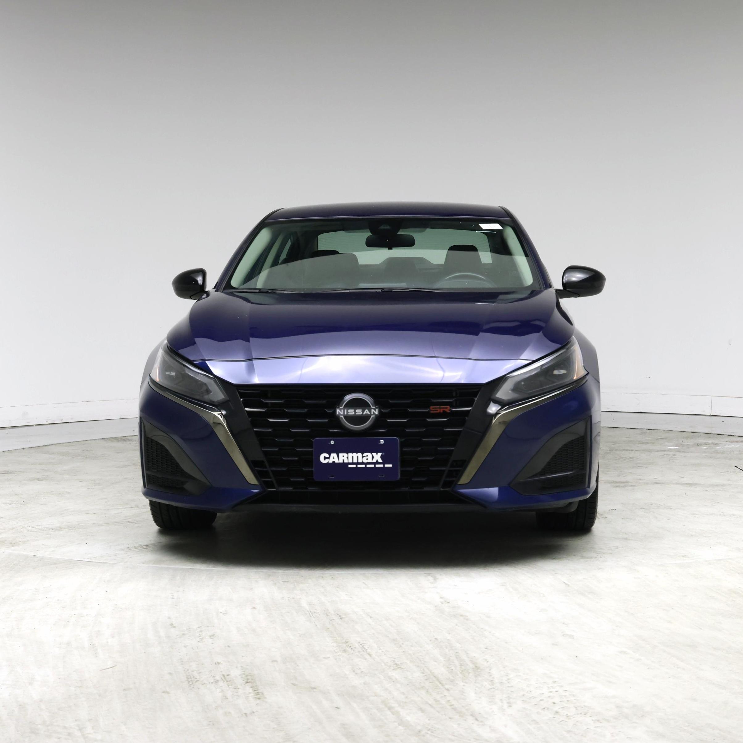 Thumbnail: 2023 Nissan Altima - 5