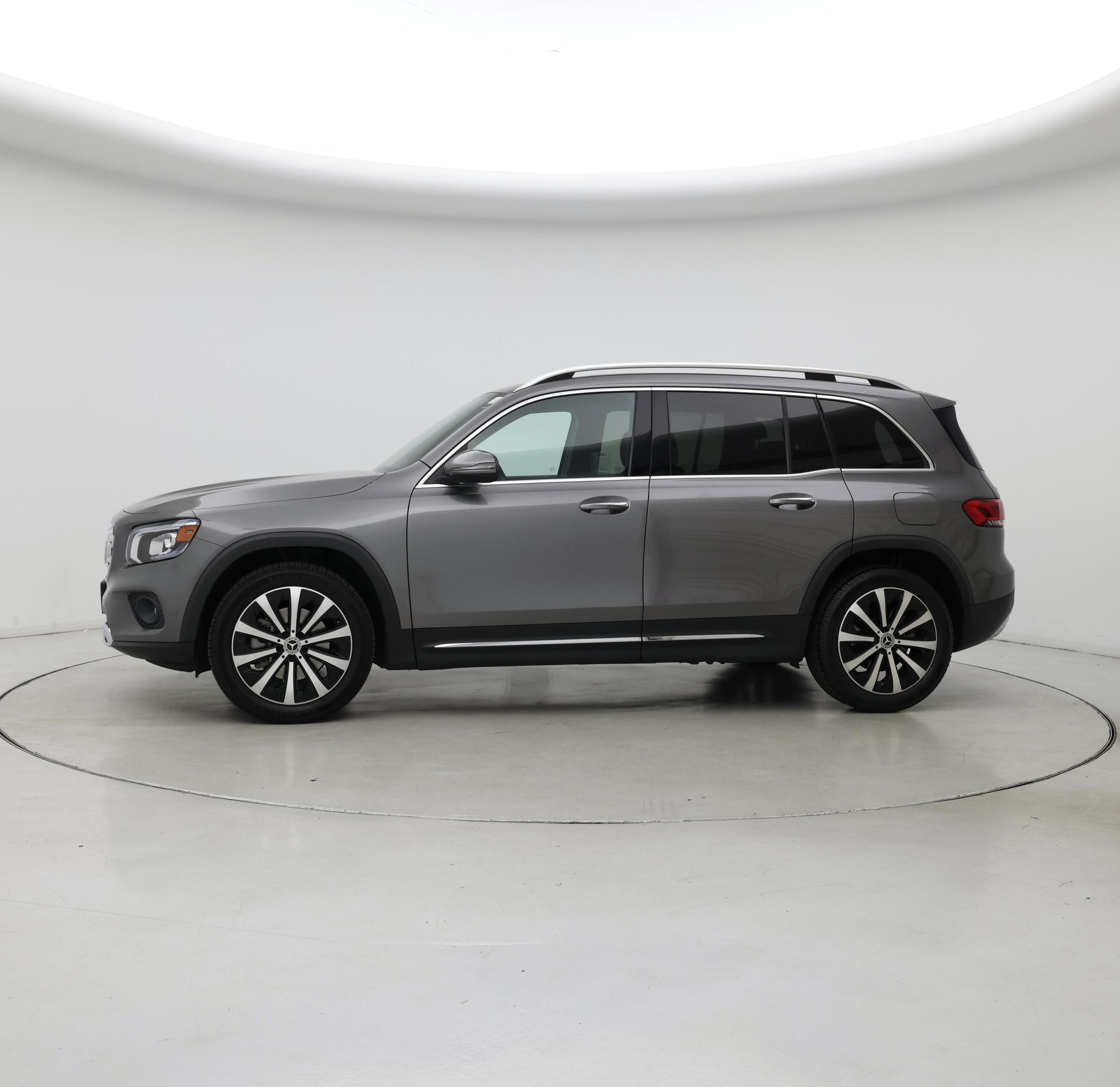 Thumbnail: 2022 Mercedes-Benz GLB - 3