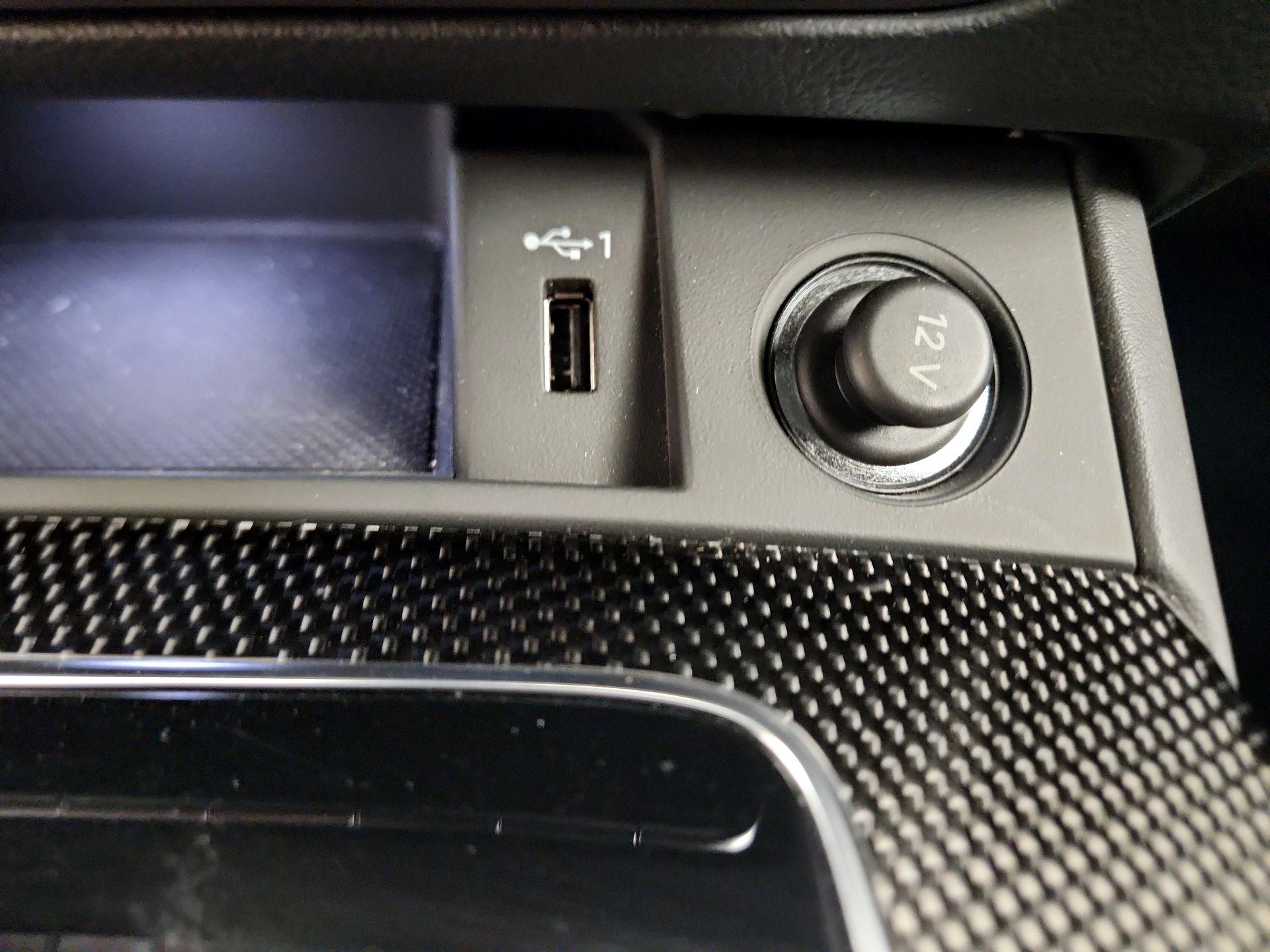 Thumbnail: 2023 Audi SQ5 - 19