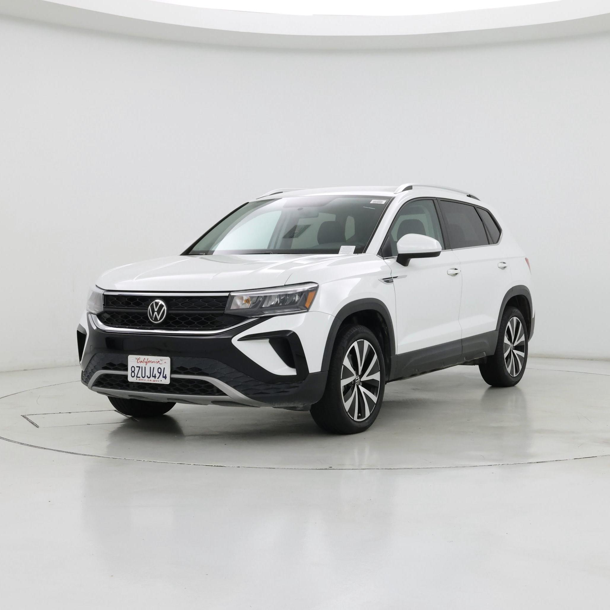 Thumbnail: 2022 Volkswagen Taos - 4