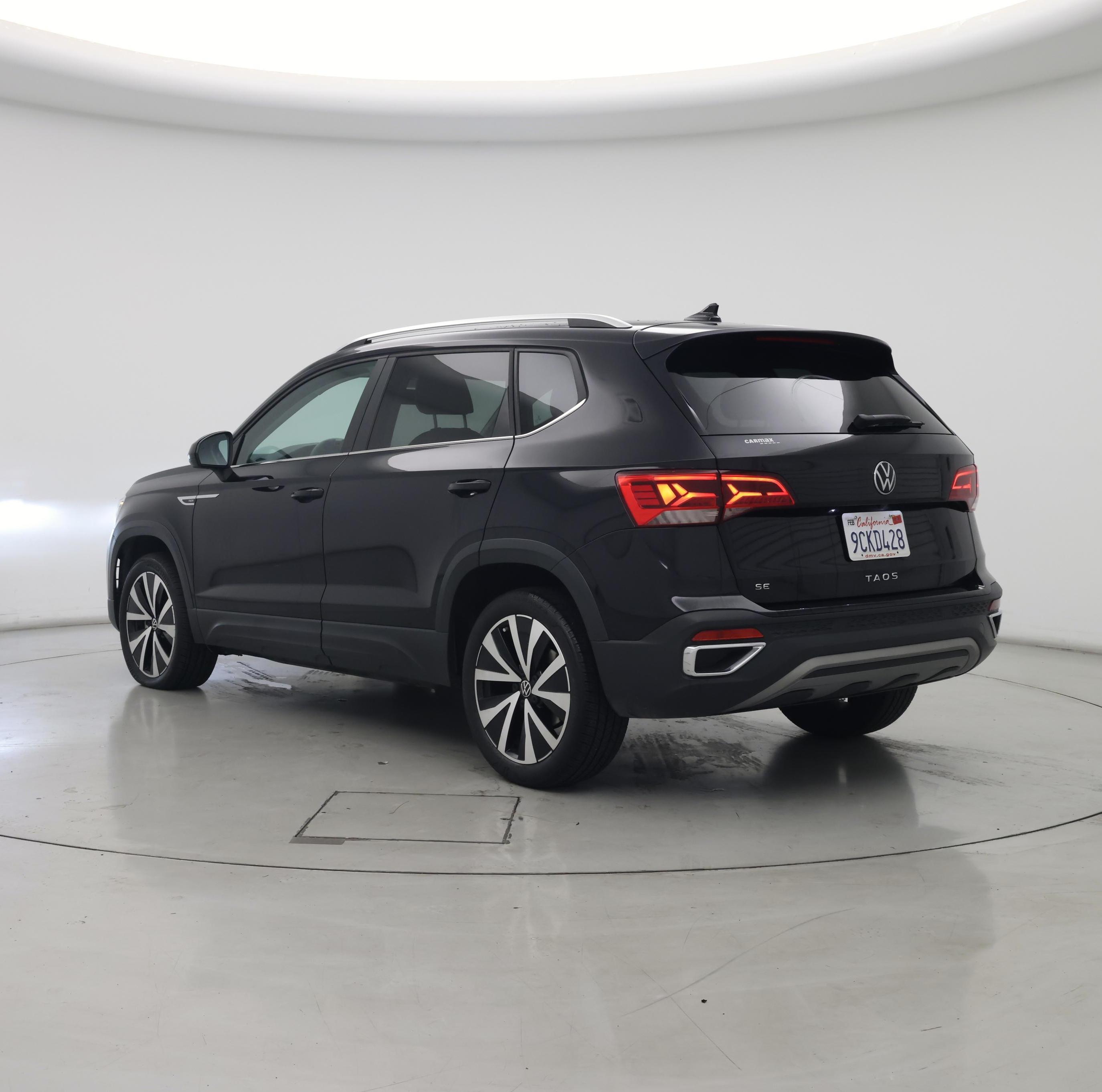 Thumbnail: 2022 Volkswagen Taos - 2