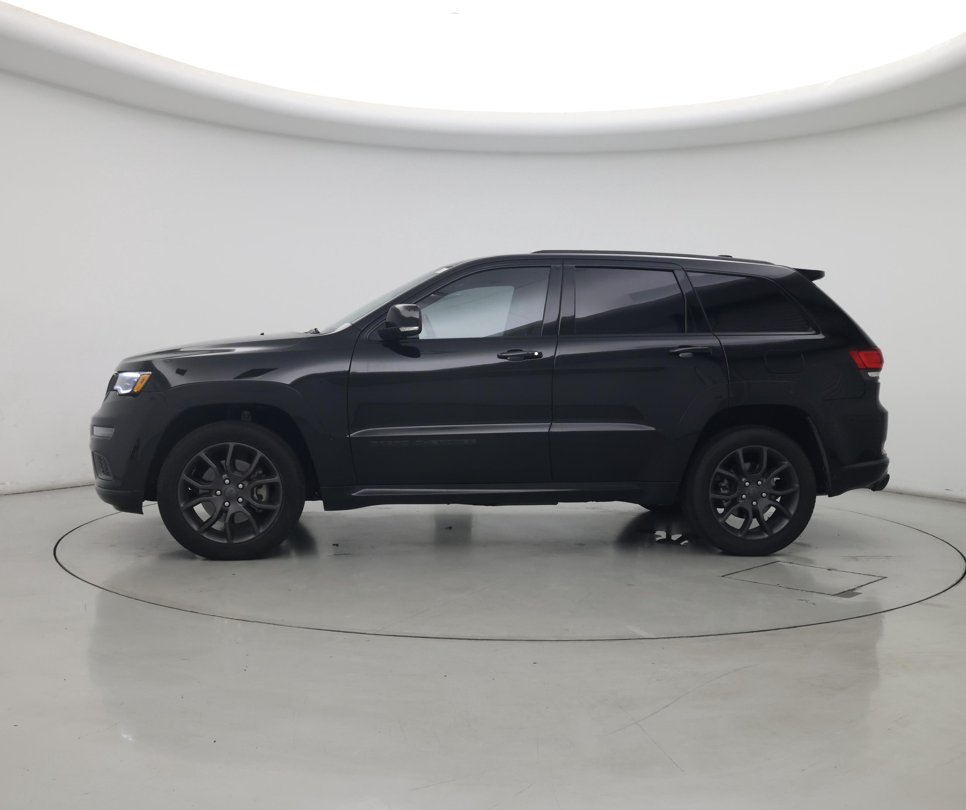 Thumbnail: 2020 Jeep Grand Cherokee - 3