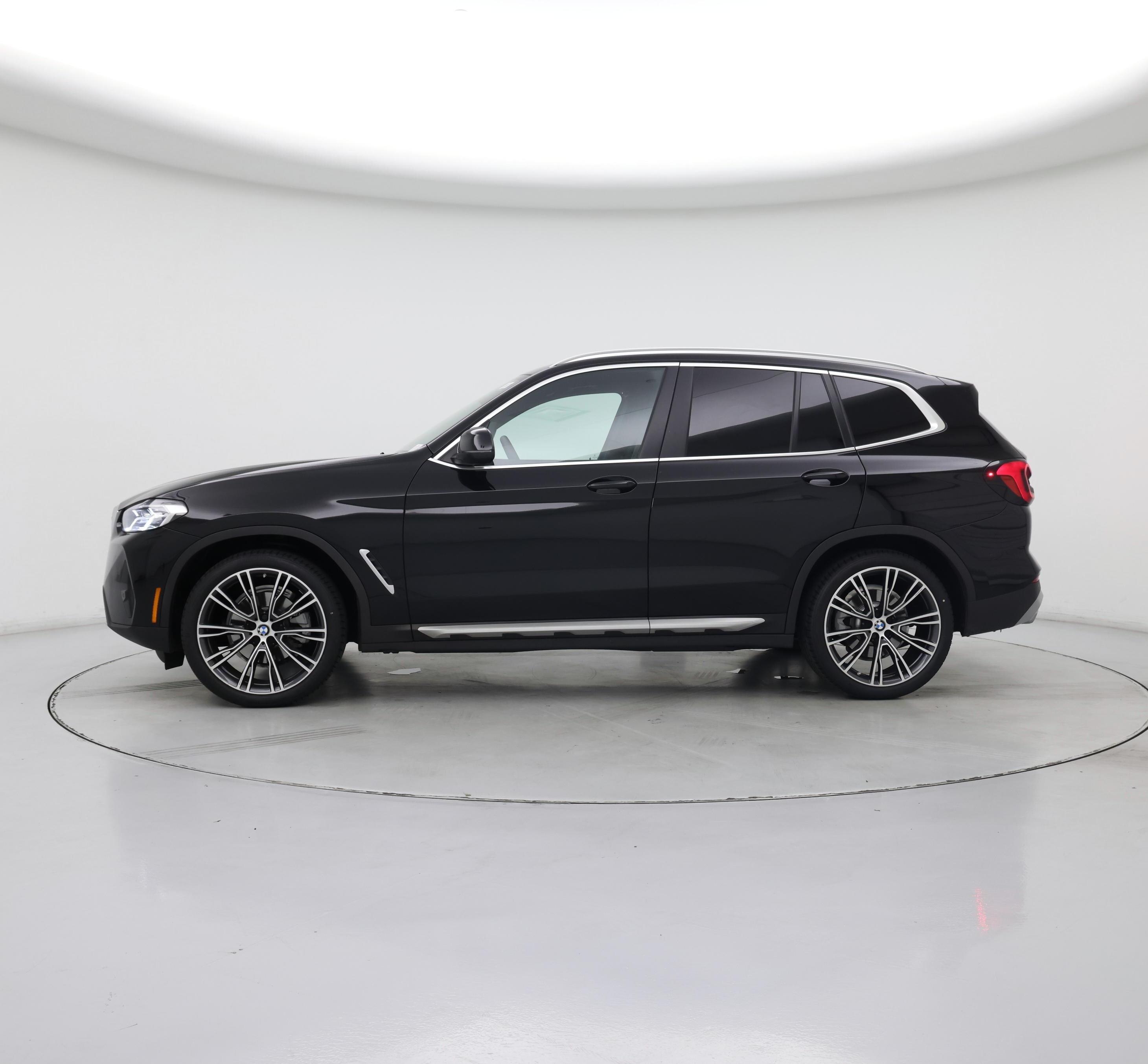 Thumbnail: 2023 BMW X3 - 3