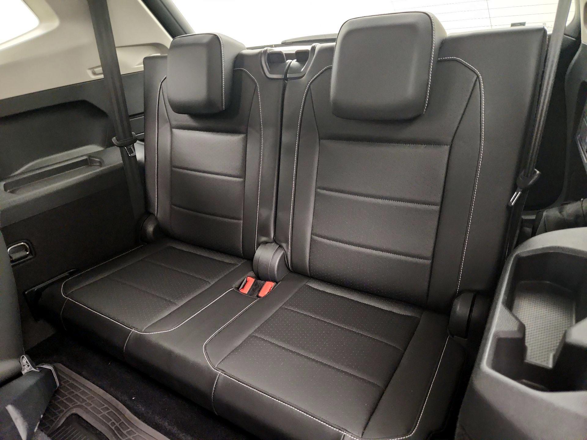 Thumbnail: 2021 Volkswagen Tiguan - 20