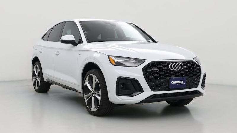 2023 Audi Q5 e Premium Plus Hero Image