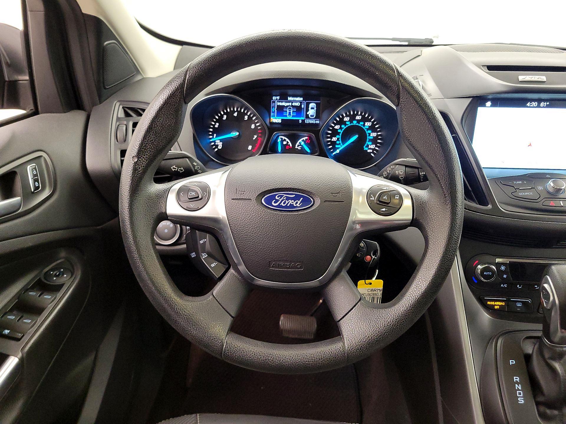 Thumbnail: 2016 Ford Escape - 10