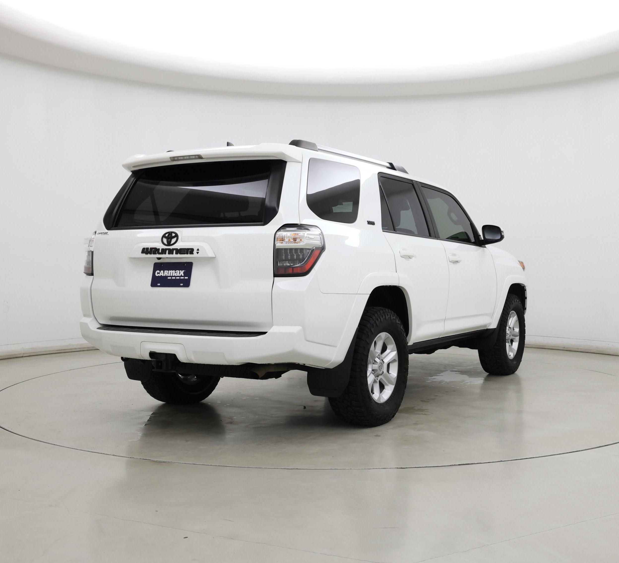 Thumbnail: 2020 Toyota 4Runner - 8
