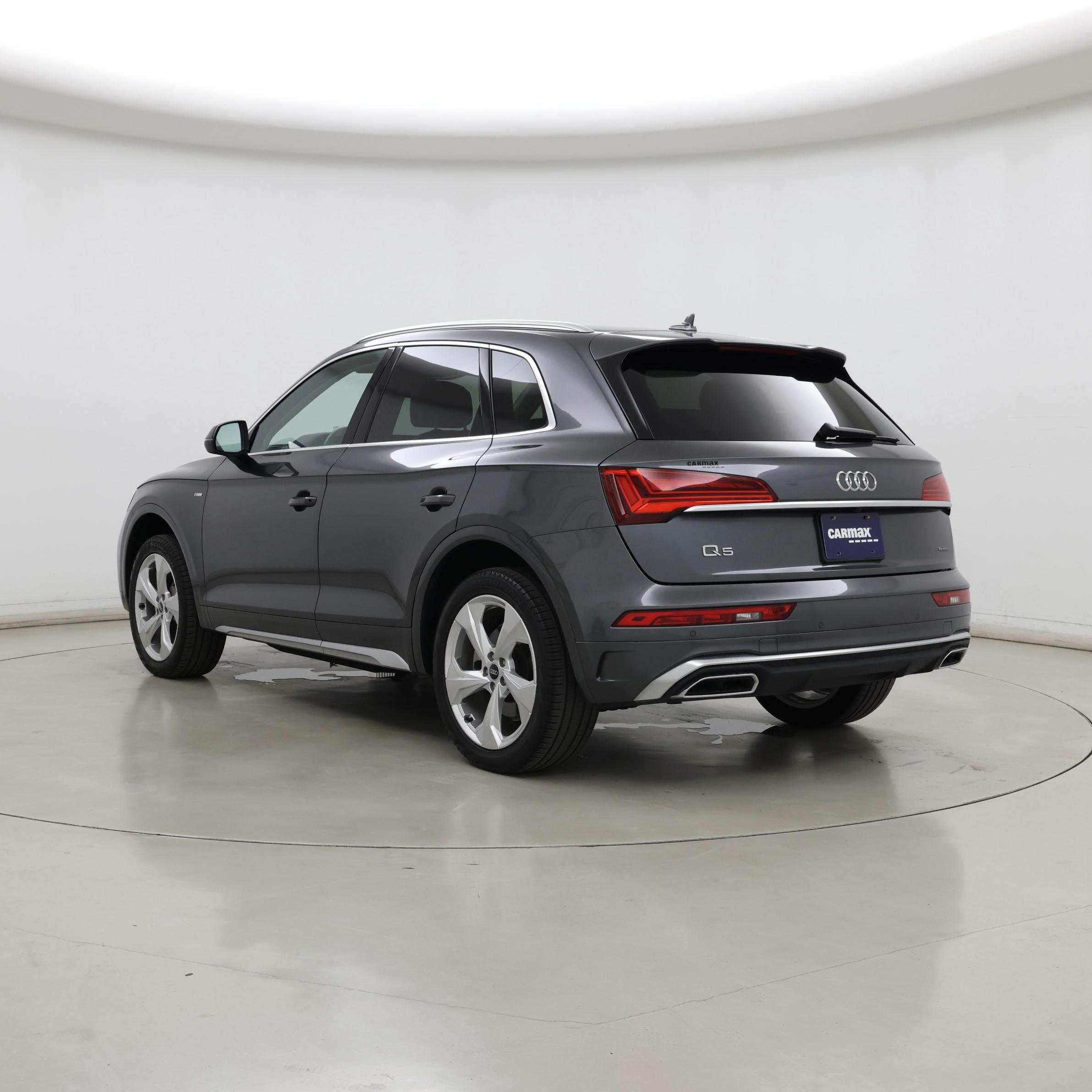 Thumbnail: 2022 Audi Q5 - 2