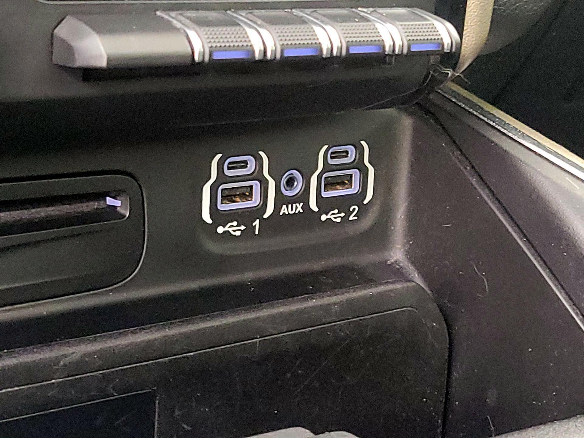 Thumbnail: 2019 RAM 1500 - 19