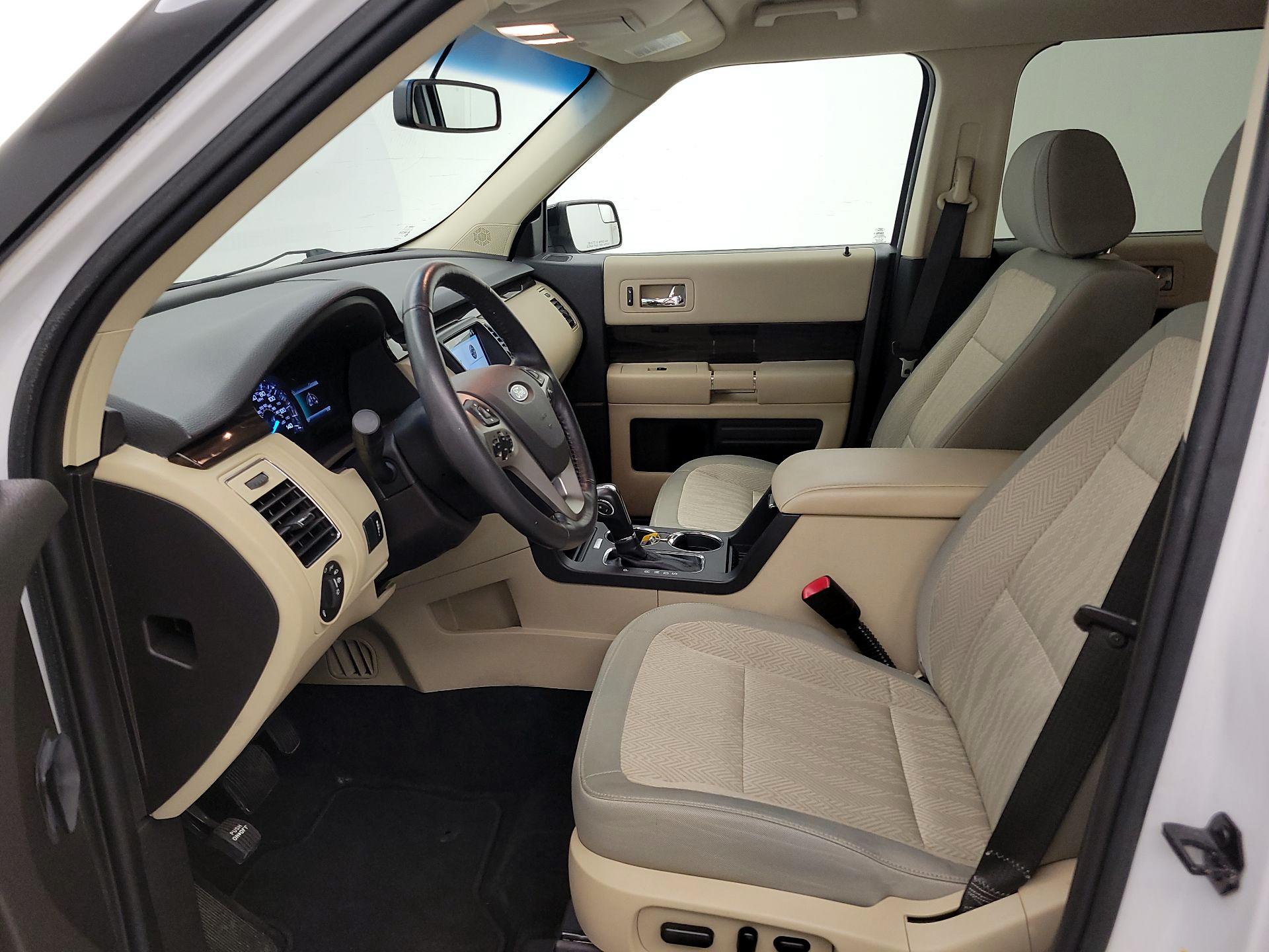 Thumbnail: 2018 Ford Flex - 11