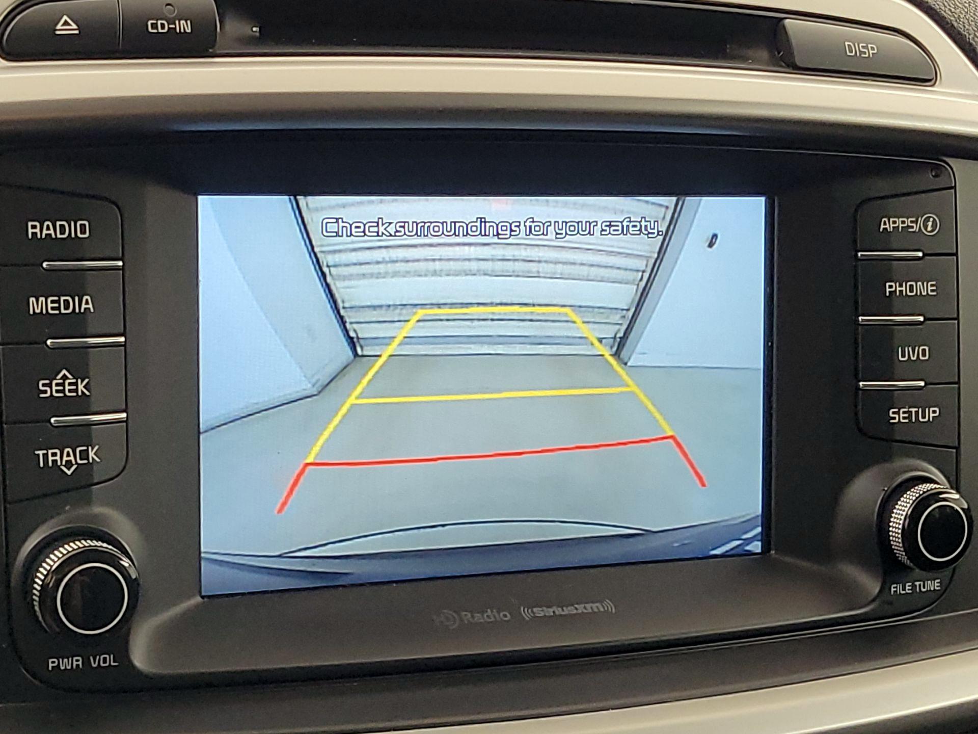 Thumbnail: 2017 Kia Sorento - 14