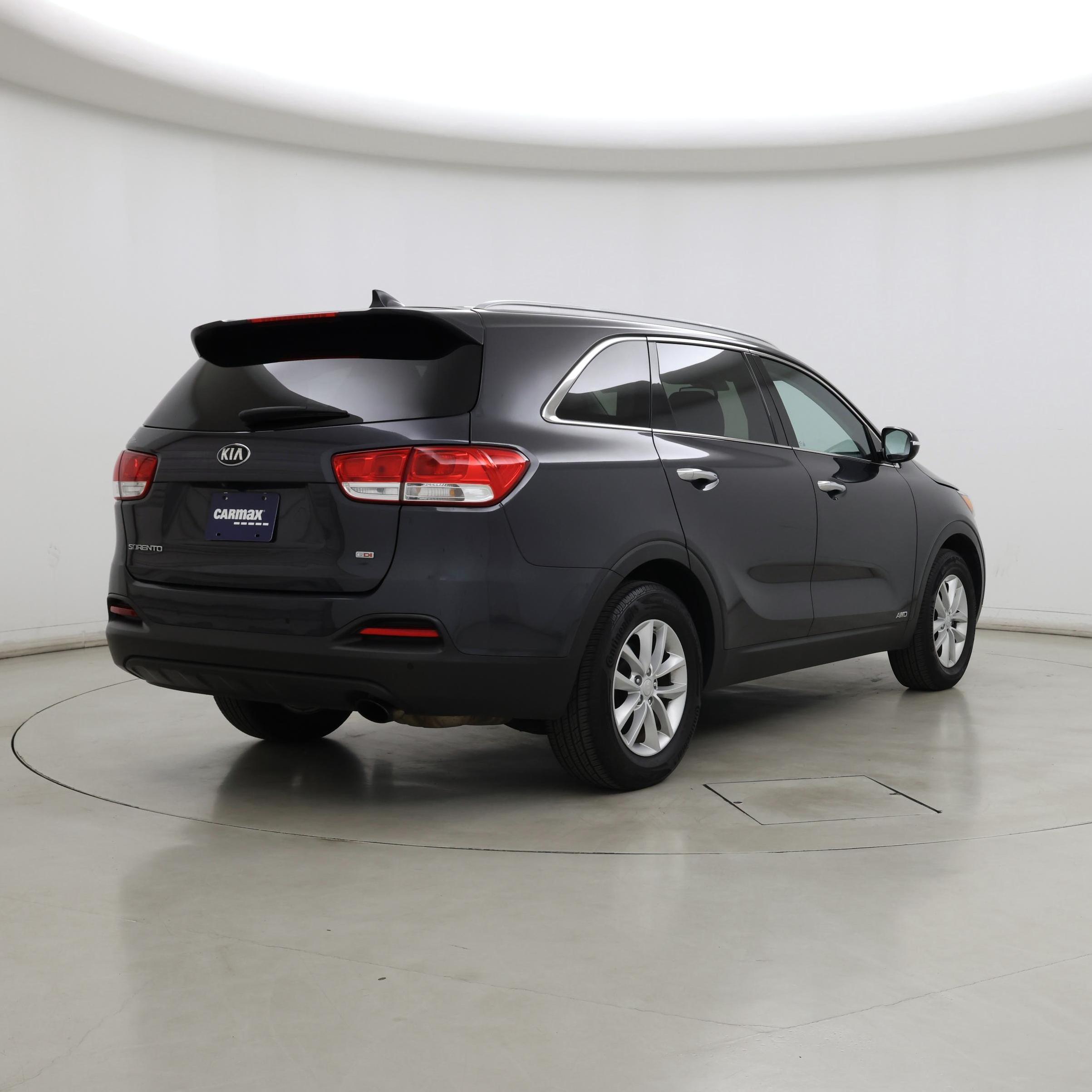 Thumbnail: 2017 Kia Sorento - 8