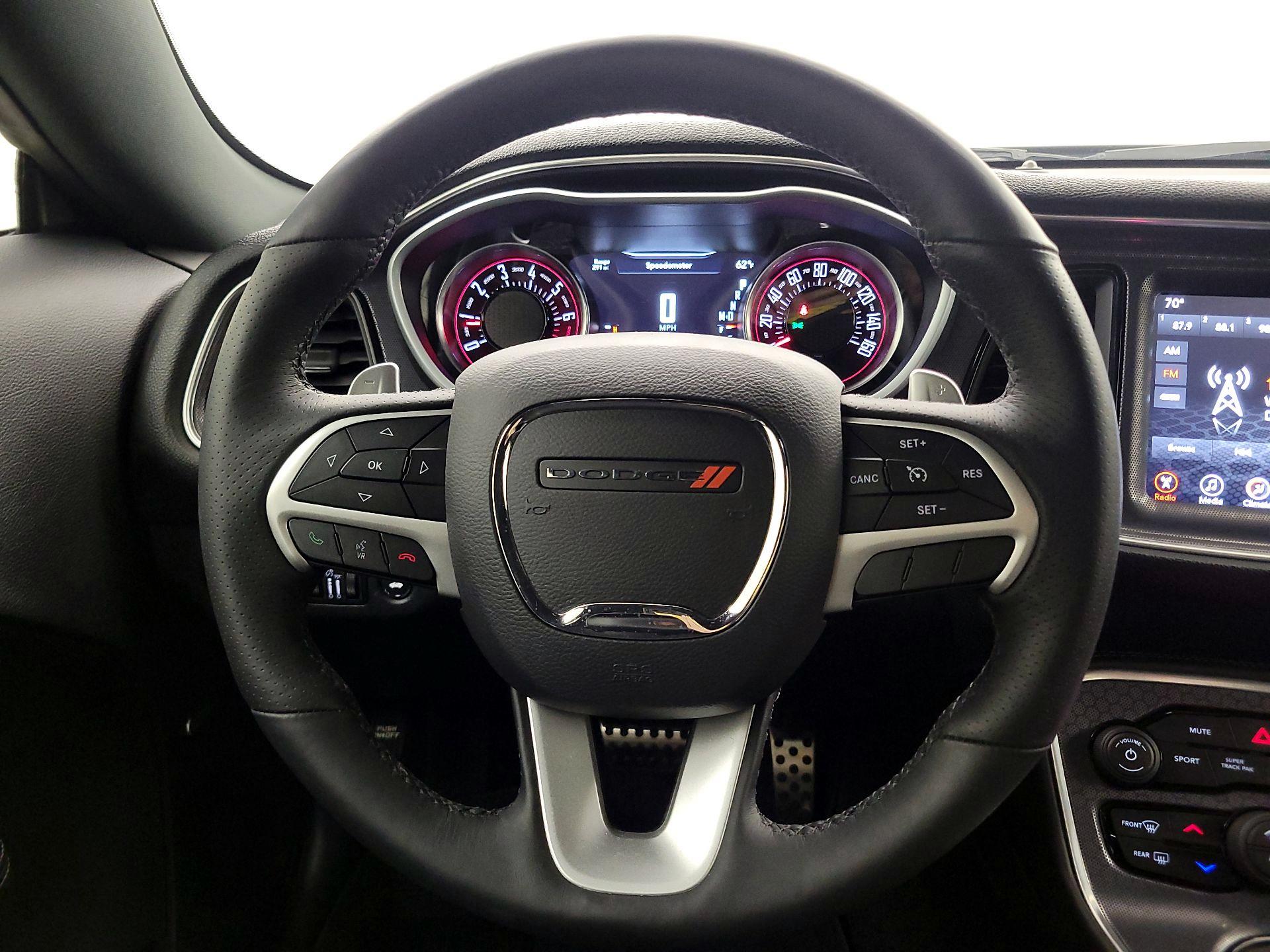 Thumbnail: 2017 Dodge Challenger - 10