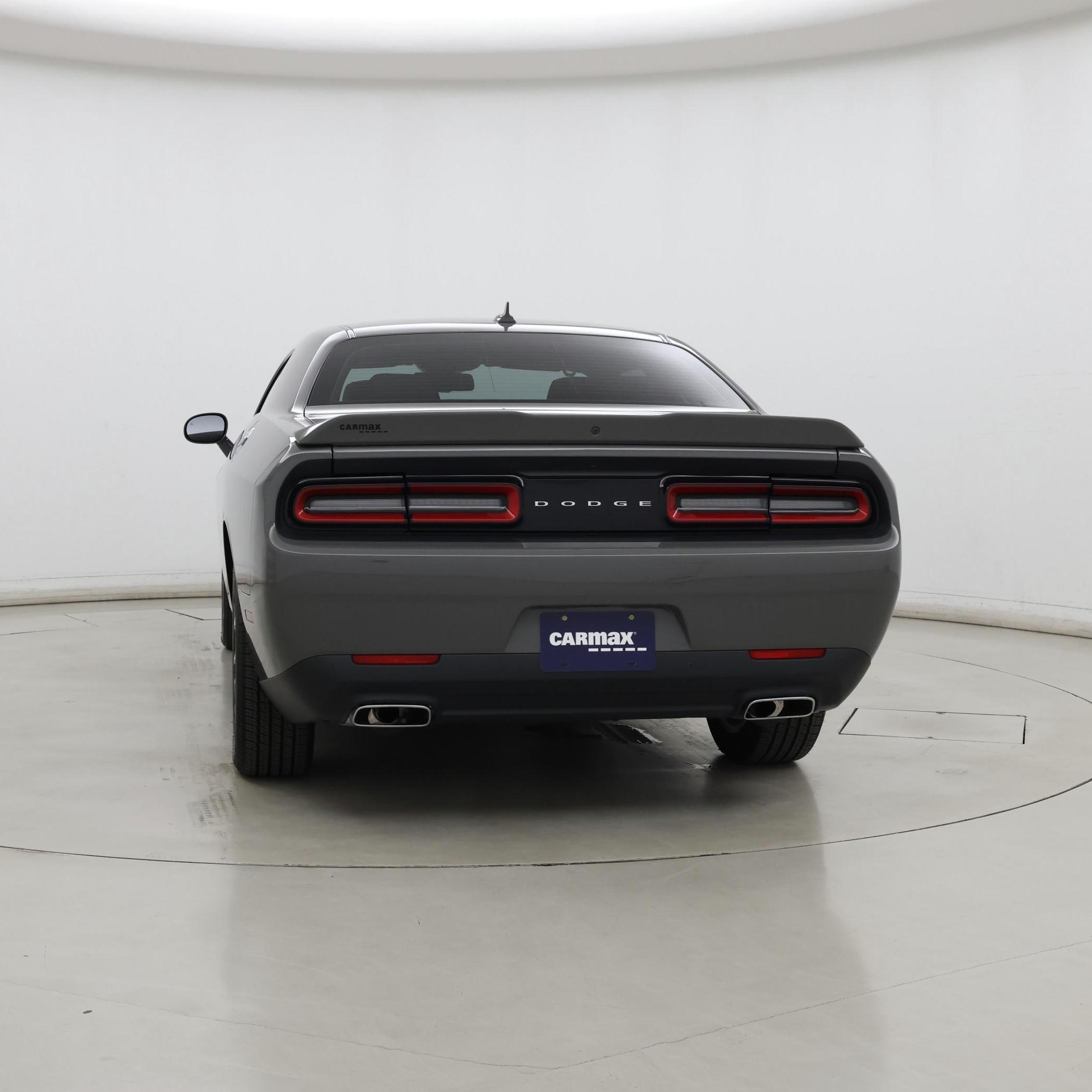 Thumbnail: 2017 Dodge Challenger - 6