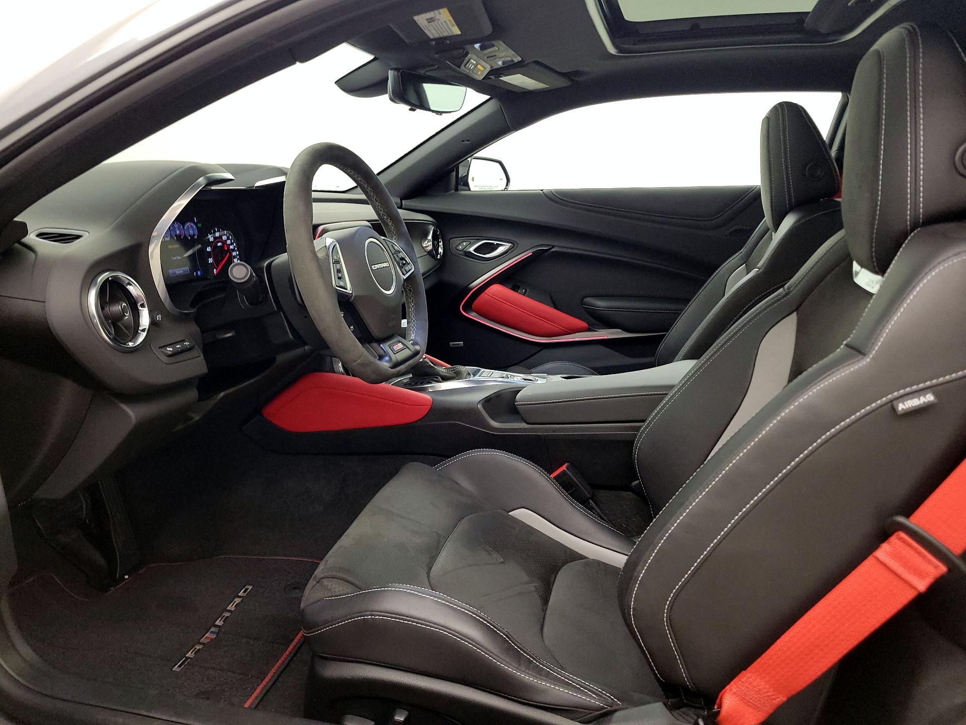 Thumbnail: 2021 Chevrolet Camaro - 11