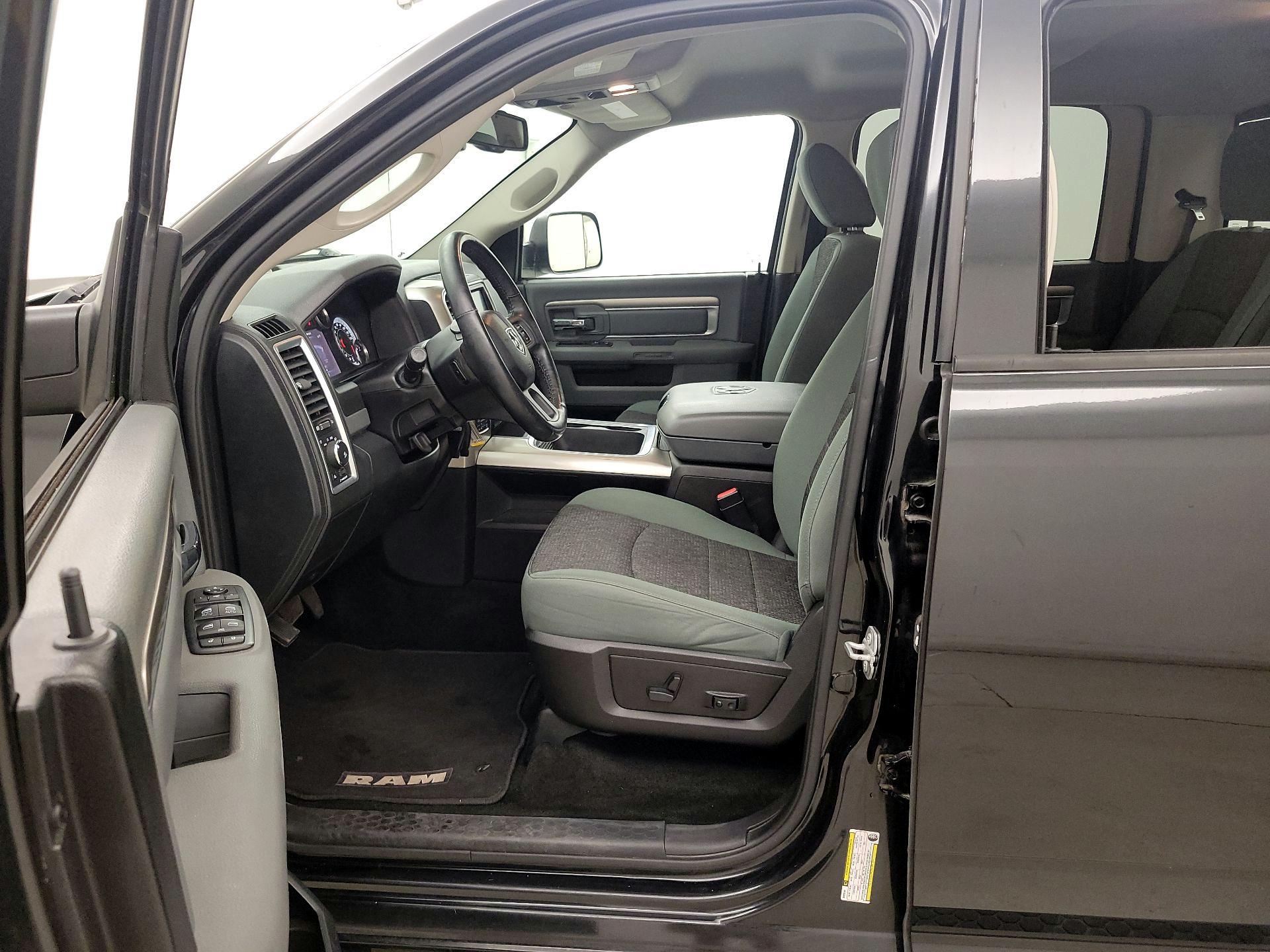 Thumbnail: 2016 RAM 1500 - 11